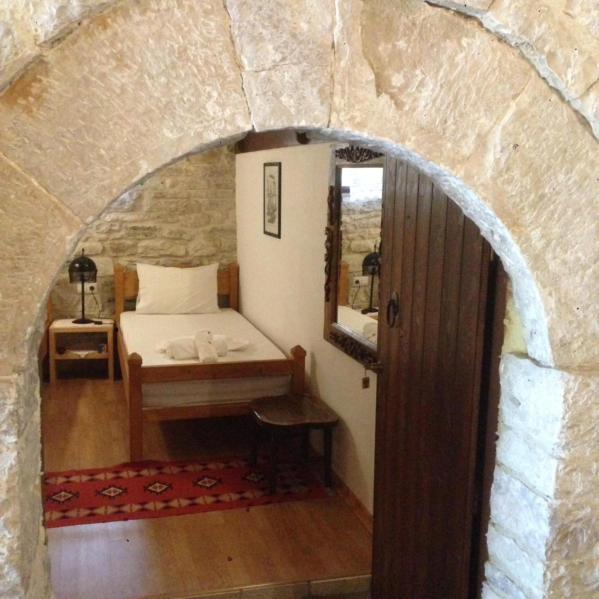 Konaku Guest house