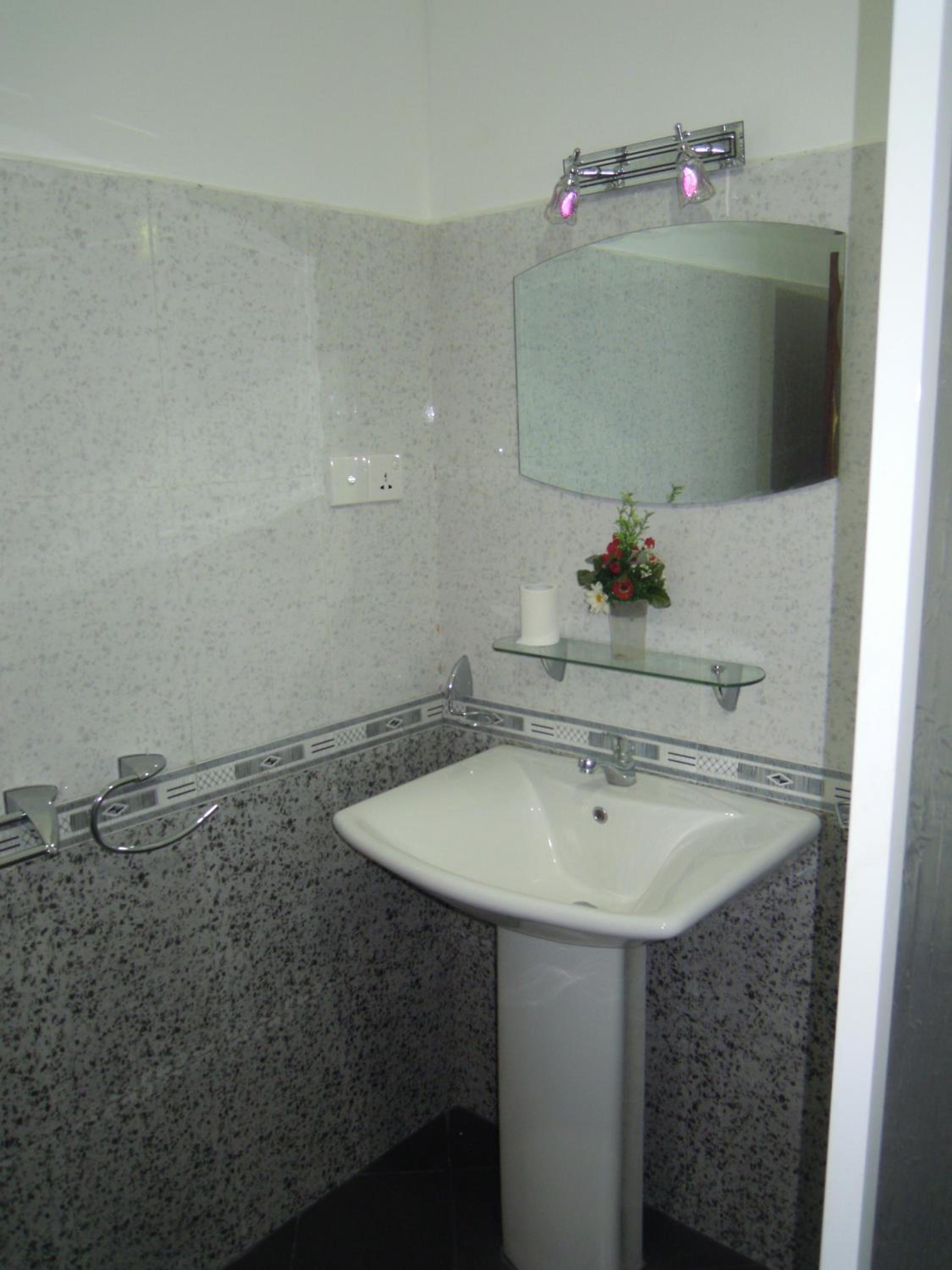 Photo 48