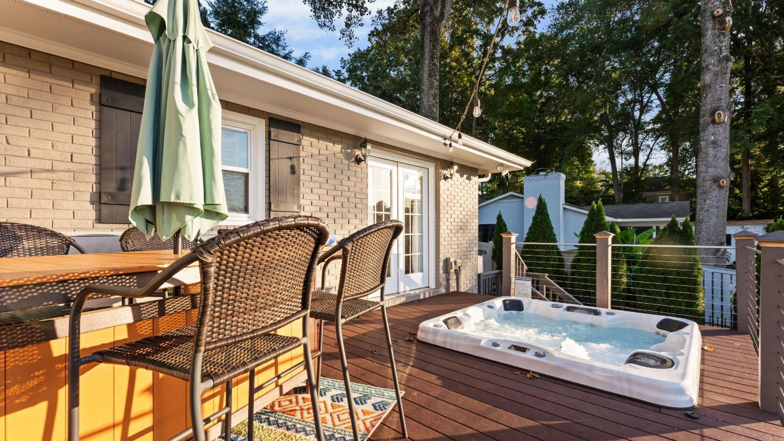 Dock Hot Tub Kayaks on Lake Norman Lakeside Gem by AvantStay