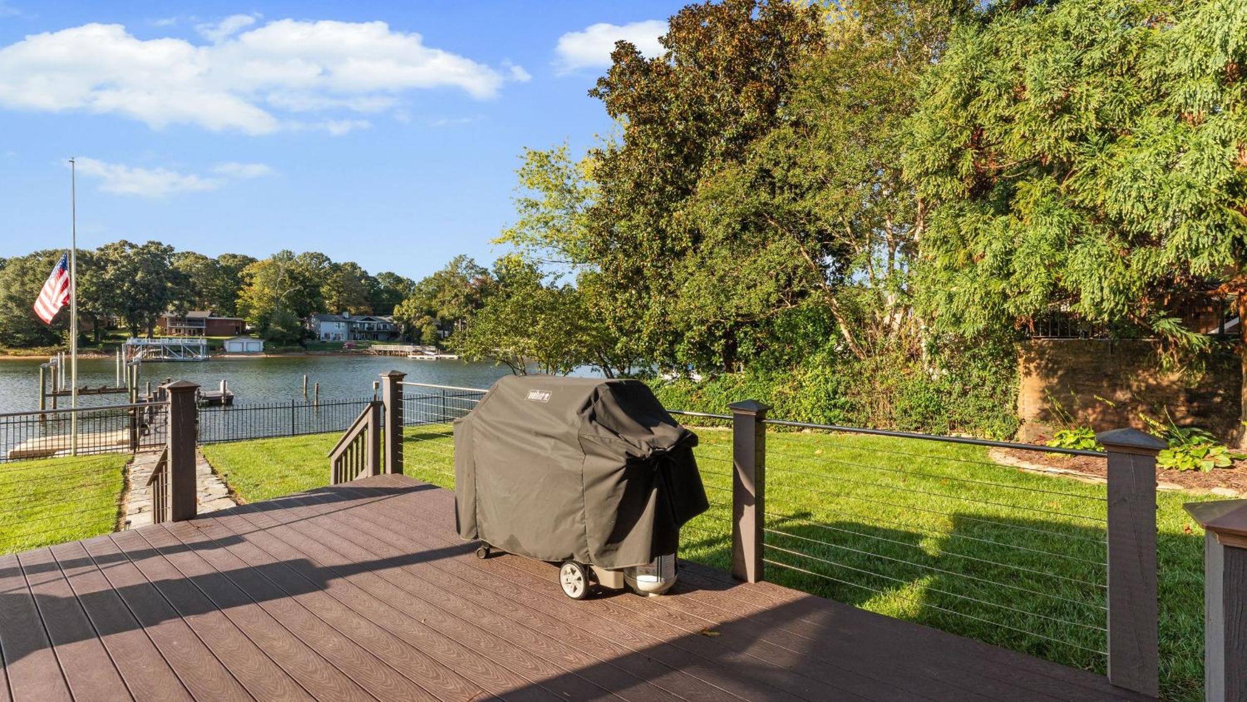Dock Hot Tub Kayaks on Lake Norman Lakeside Gem by AvantStay