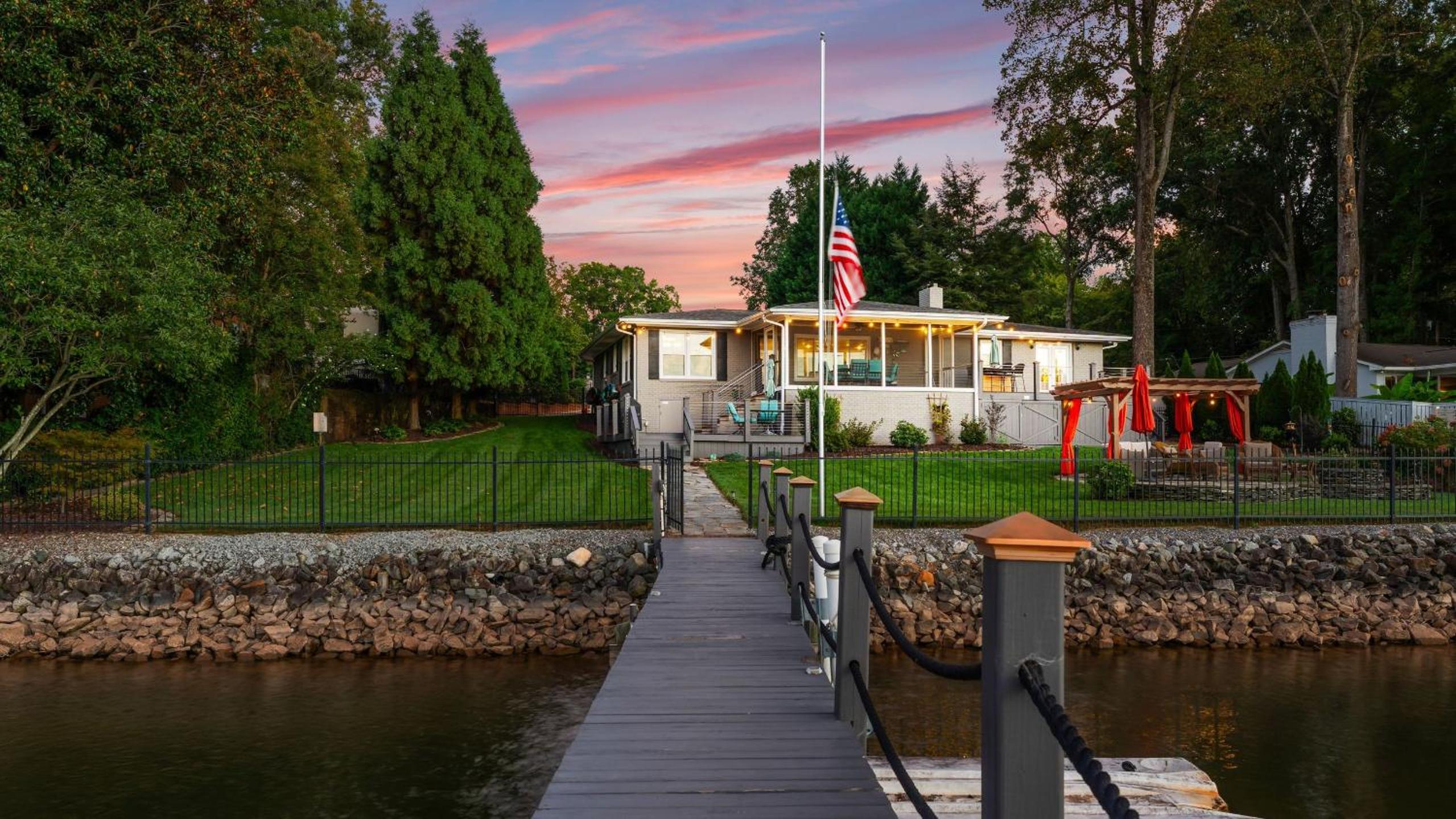 Dock Hot Tub Kayaks on Lake Norman Lakeside Gem by AvantStay