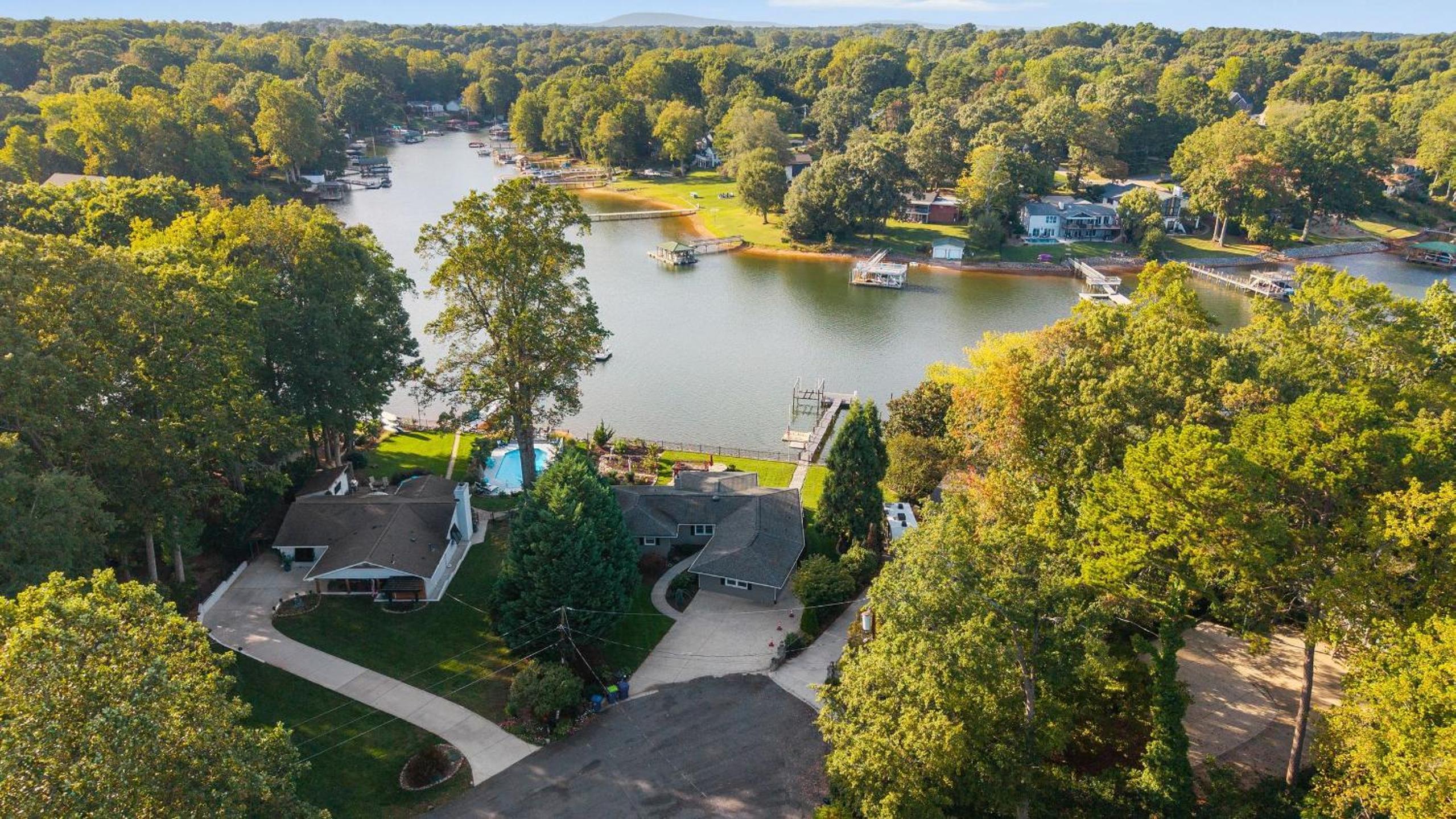 Dock Hot Tub Kayaks on Lake Norman Lakeside Gem by AvantStay