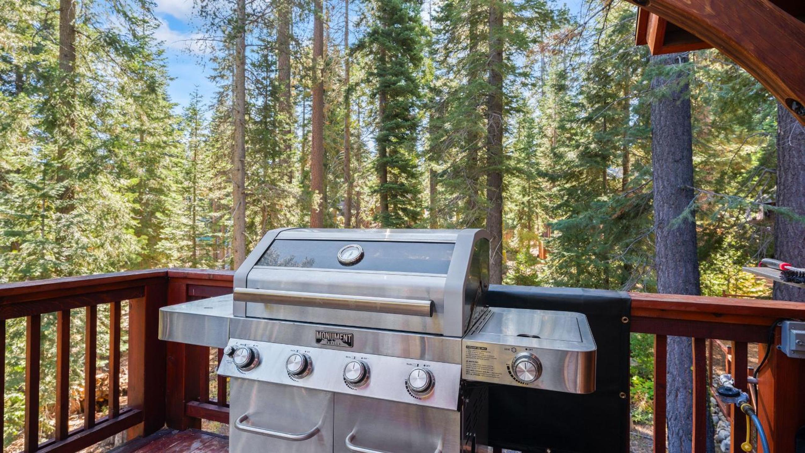 Outdoor Dining Backyard Trails Nearby Cedar Hollow Retreat by AvantStay