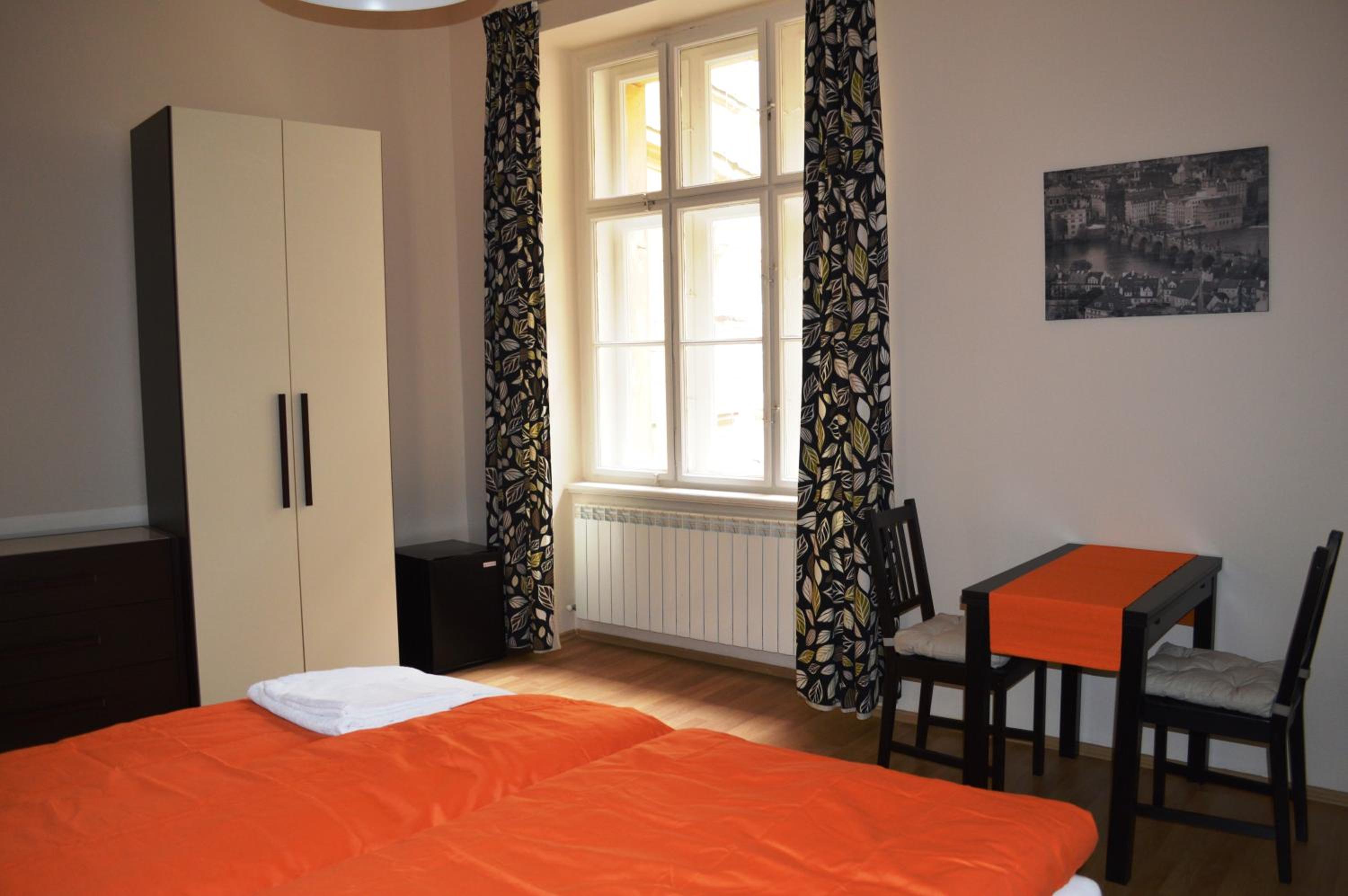 Valentina Apartments