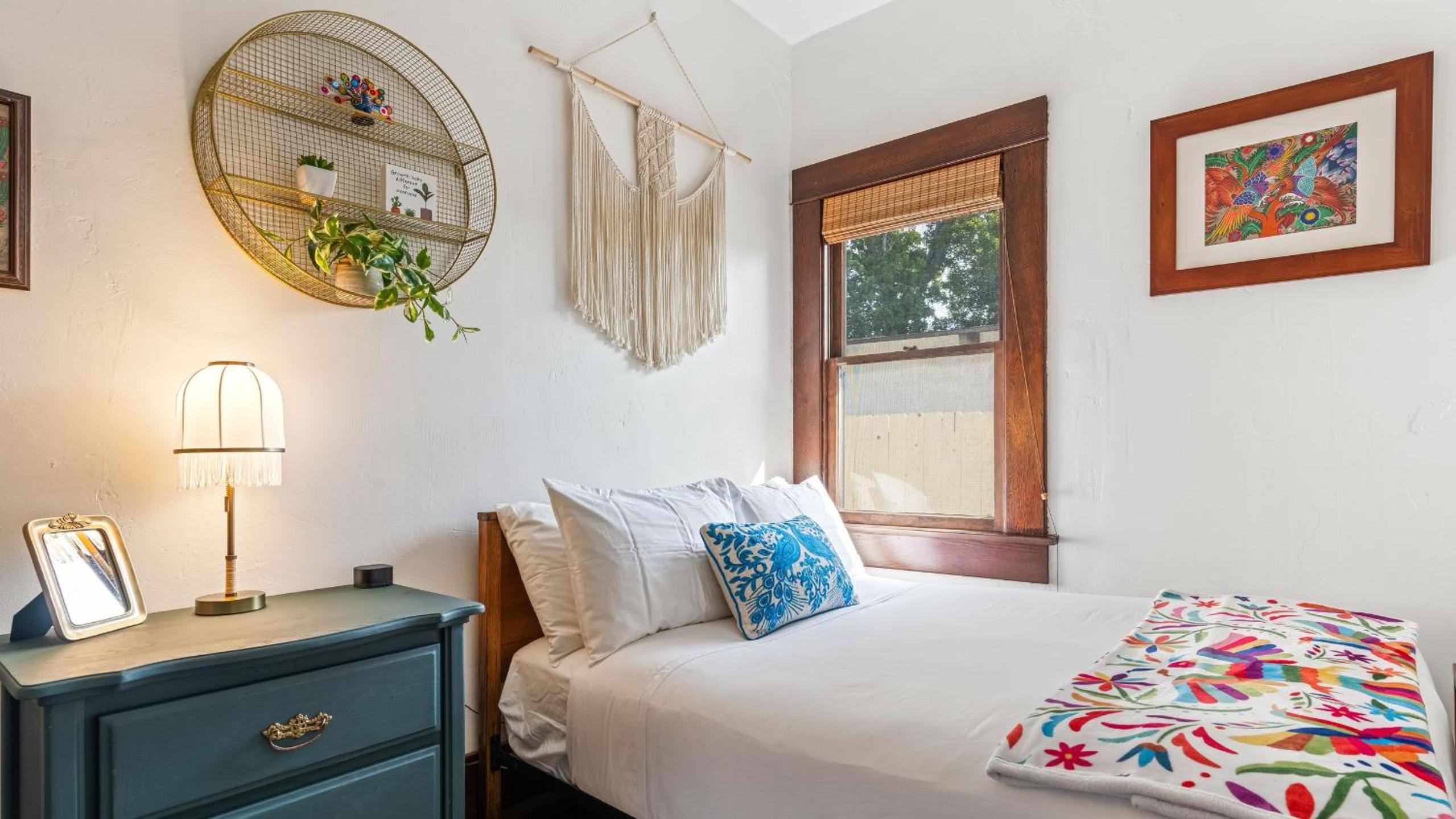 2 Side-by-Side San Diego Homes w Shared Backyard Firepit BBQ Casa Craftsman Casita on Landis by Avantstay