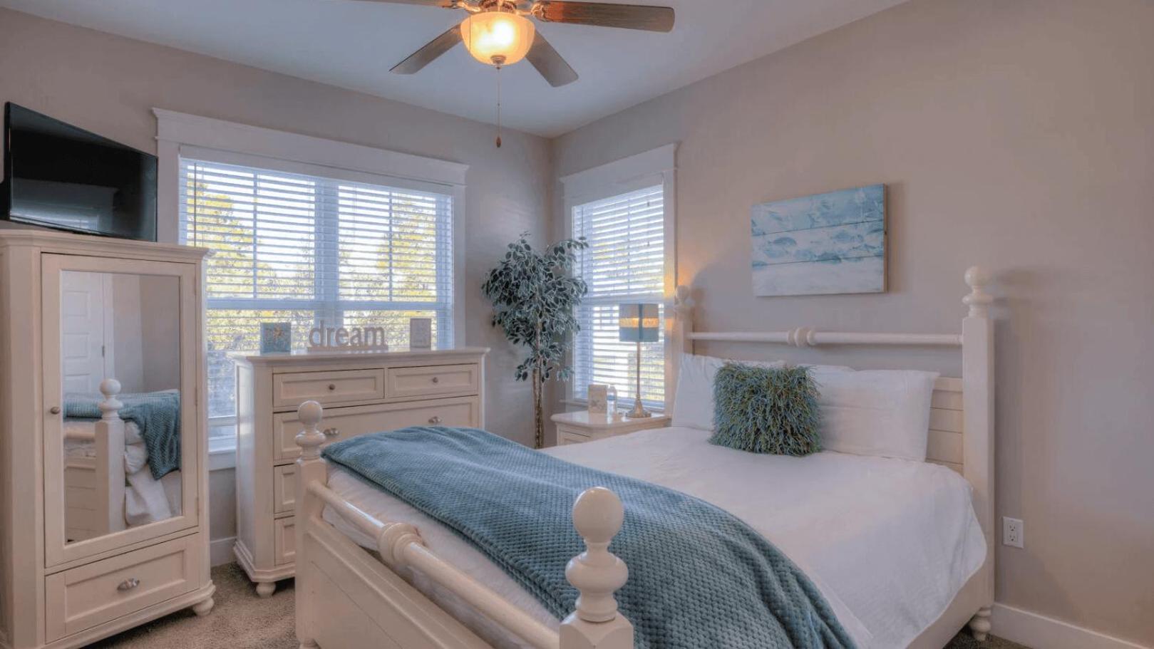 2 Homes Sleeps 25 Pool Firepit Free Golf Carts Blue Mountain Beach