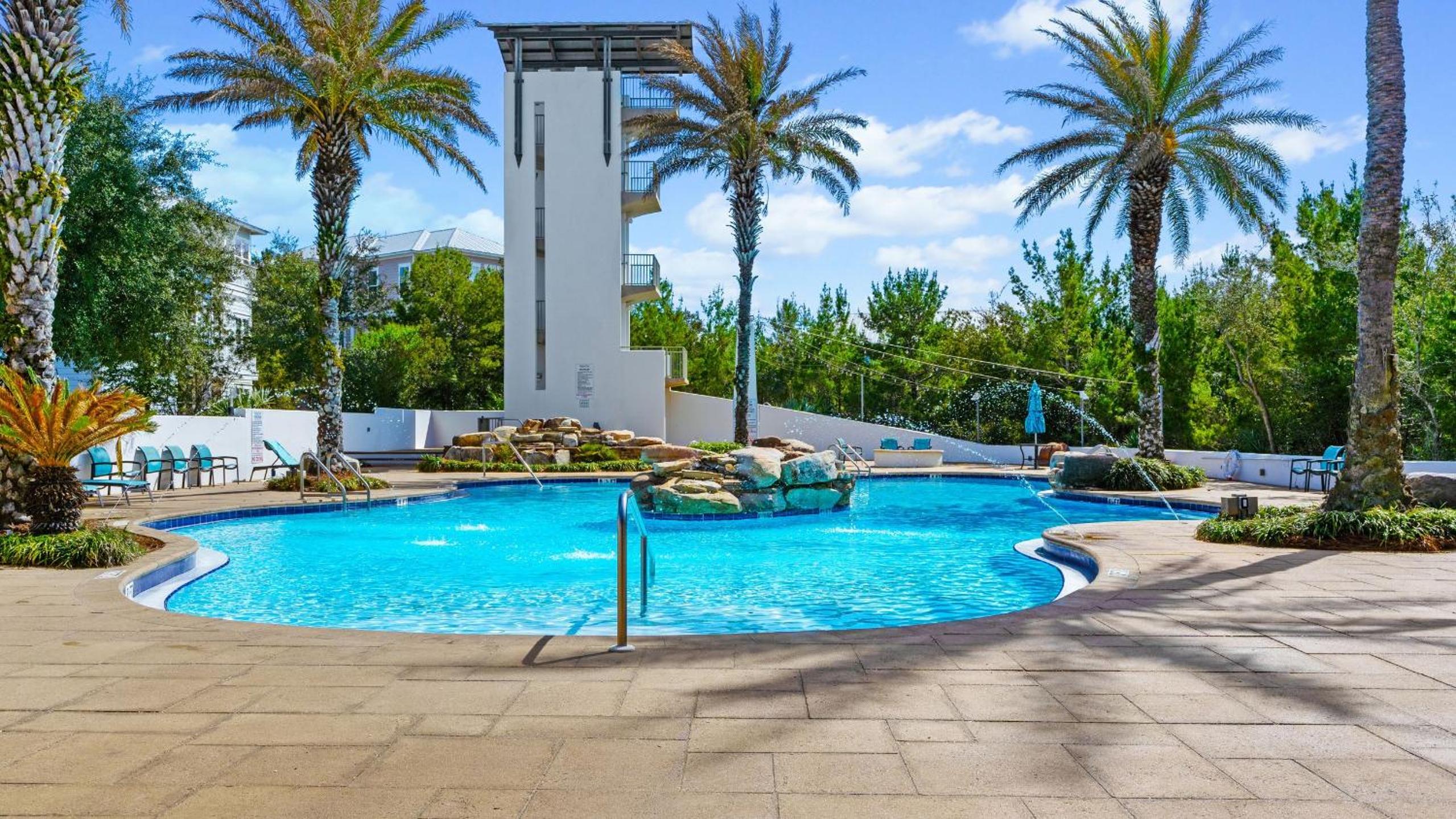 2 Homes Sleeps 25 Pool Firepit Free Golf Carts Blue Mountain Beach