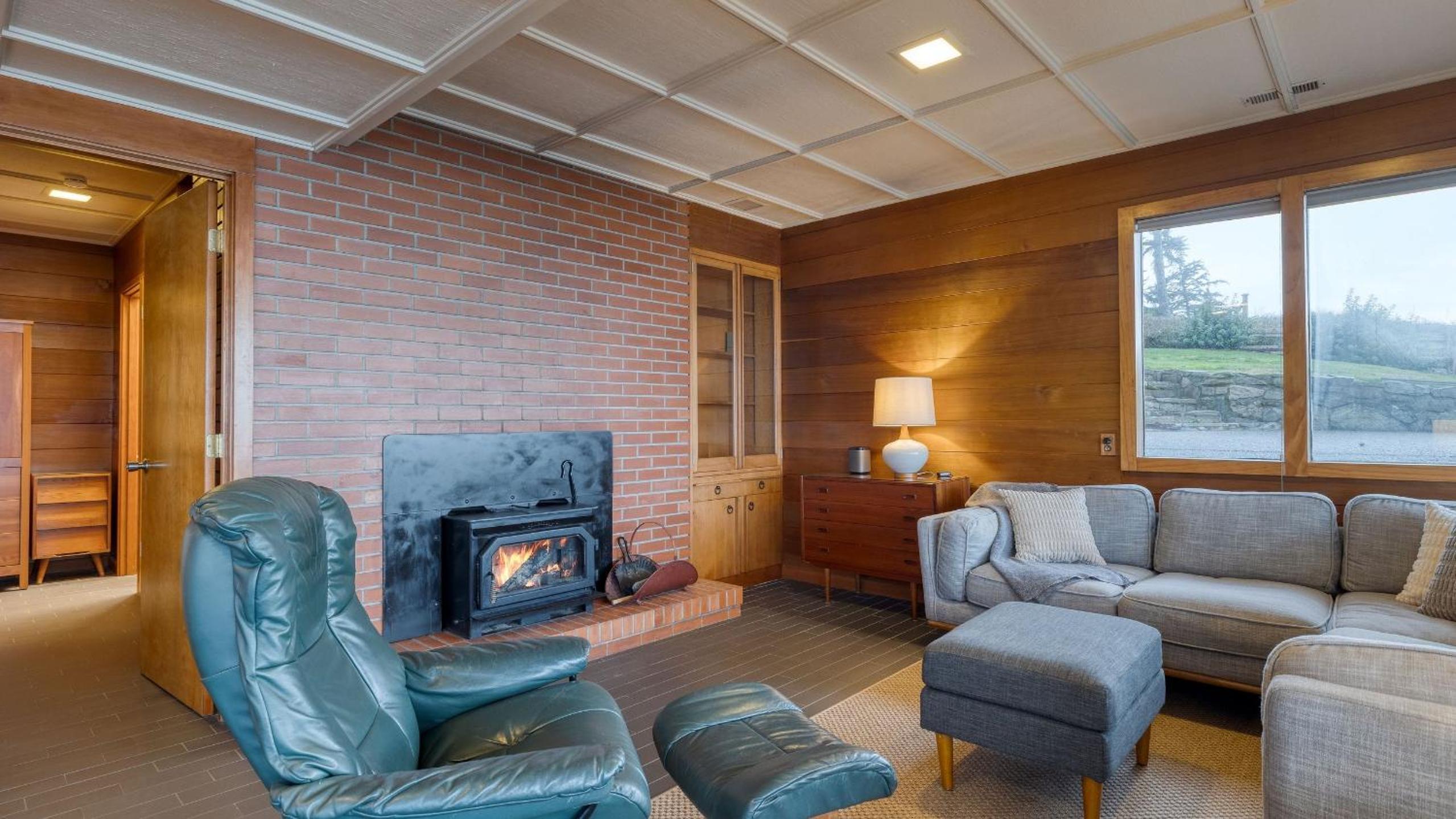 Oceanfront Home w Outdoor Dining 2 Firepits Steps to Beach Salish Sea Escape by AvantStay