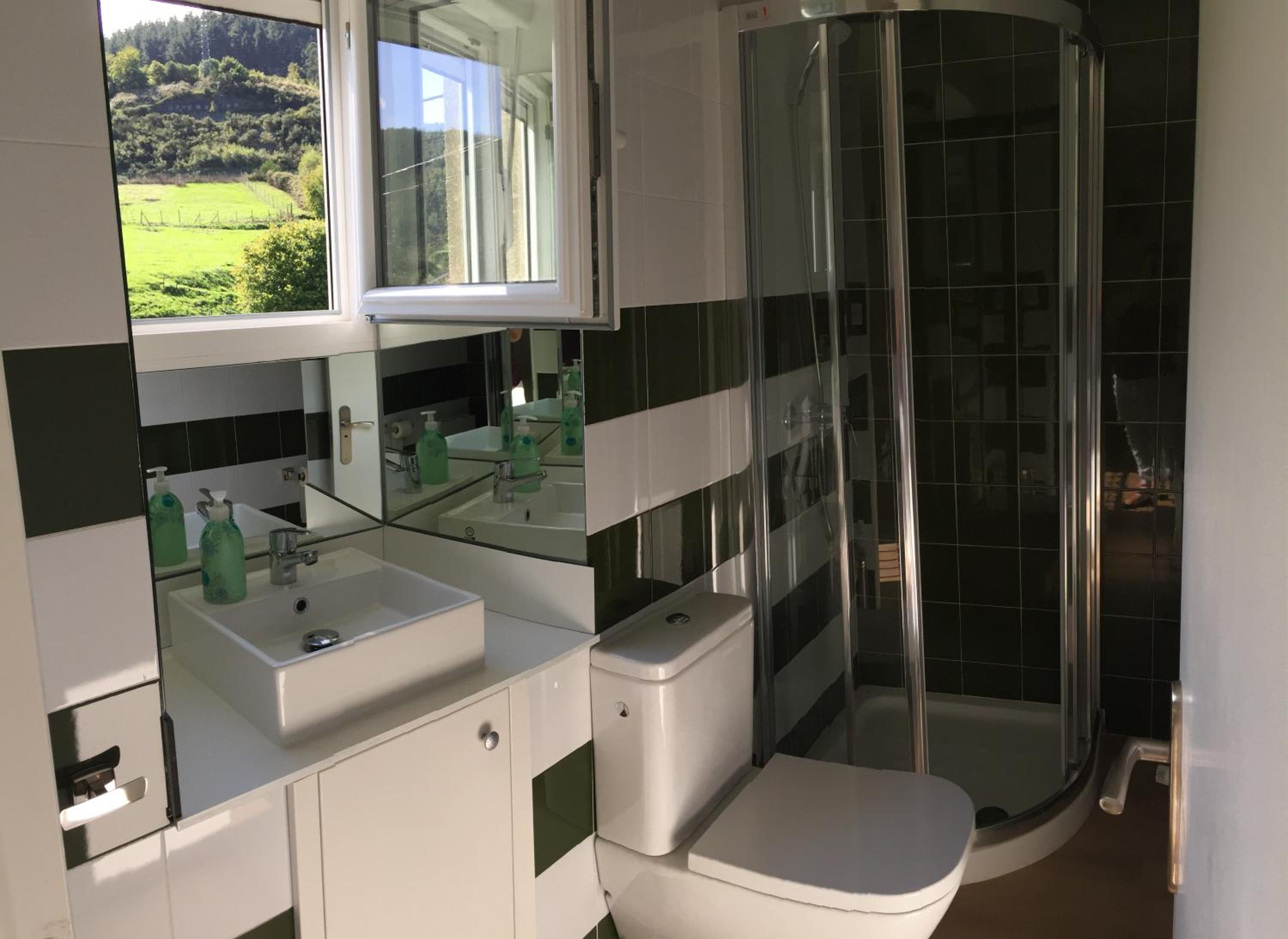 Lekeitio Aterpetxea Hostel