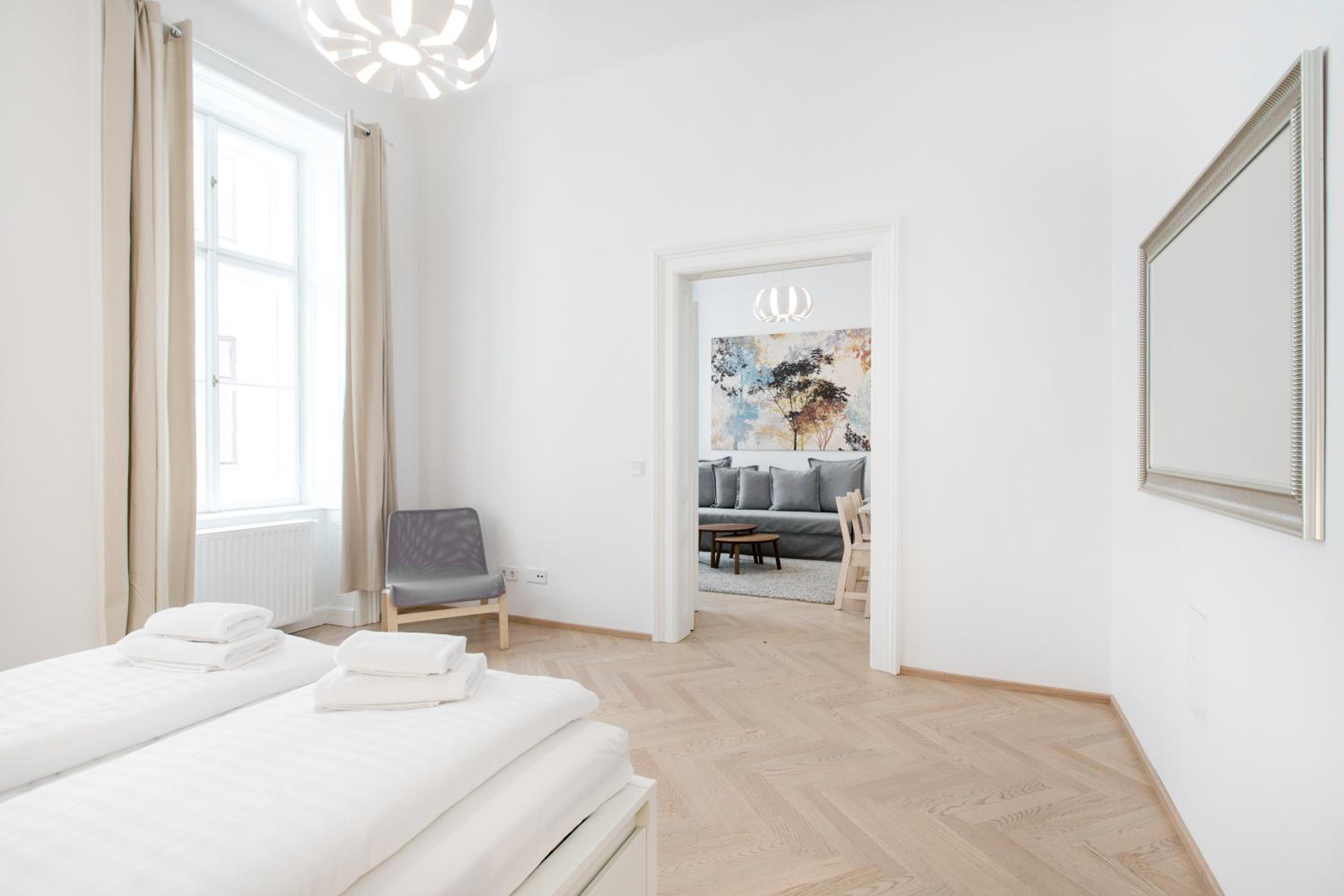 HeyMi Apartments in City Center
