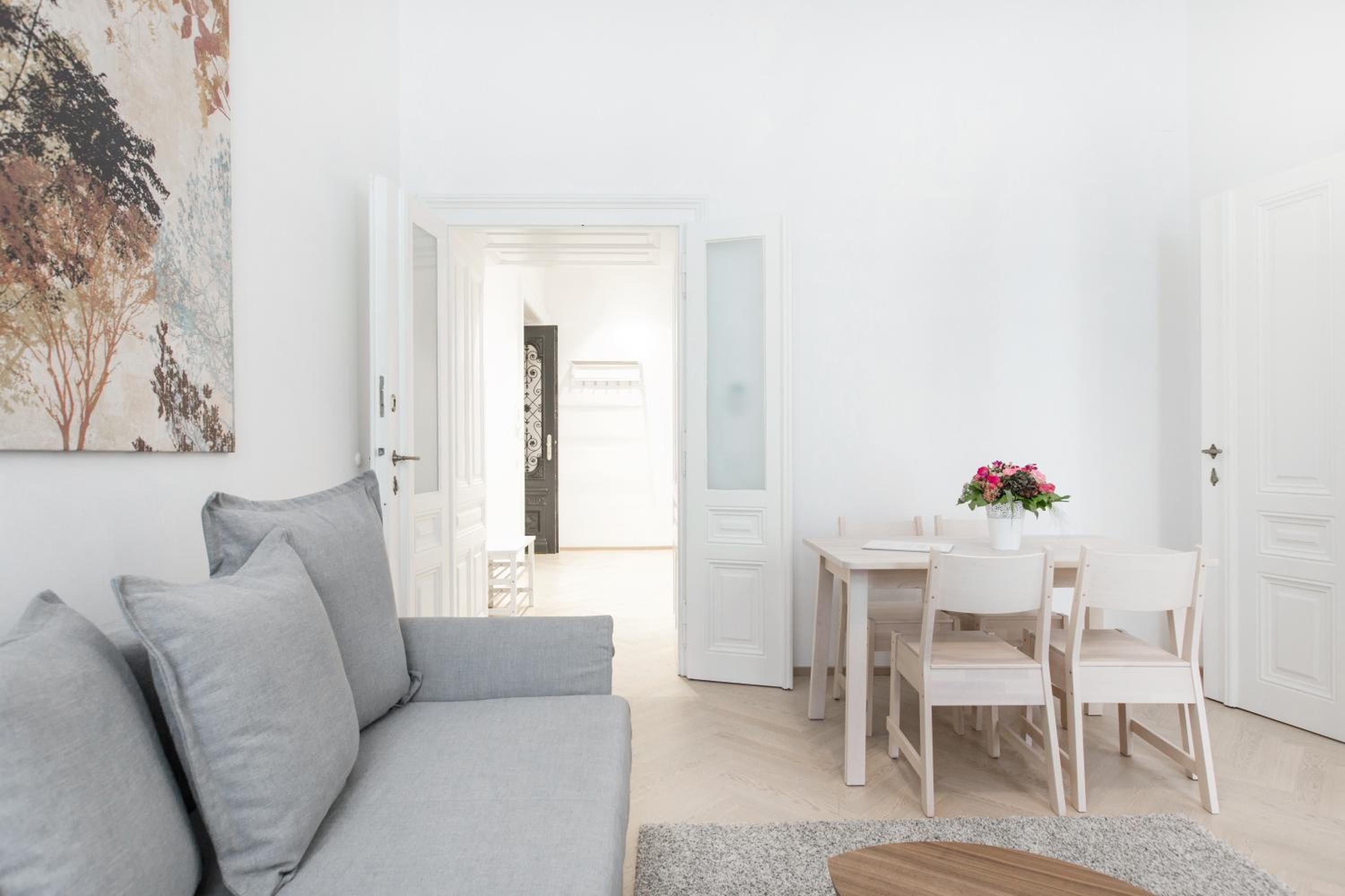 HeyMi Apartments in City Center