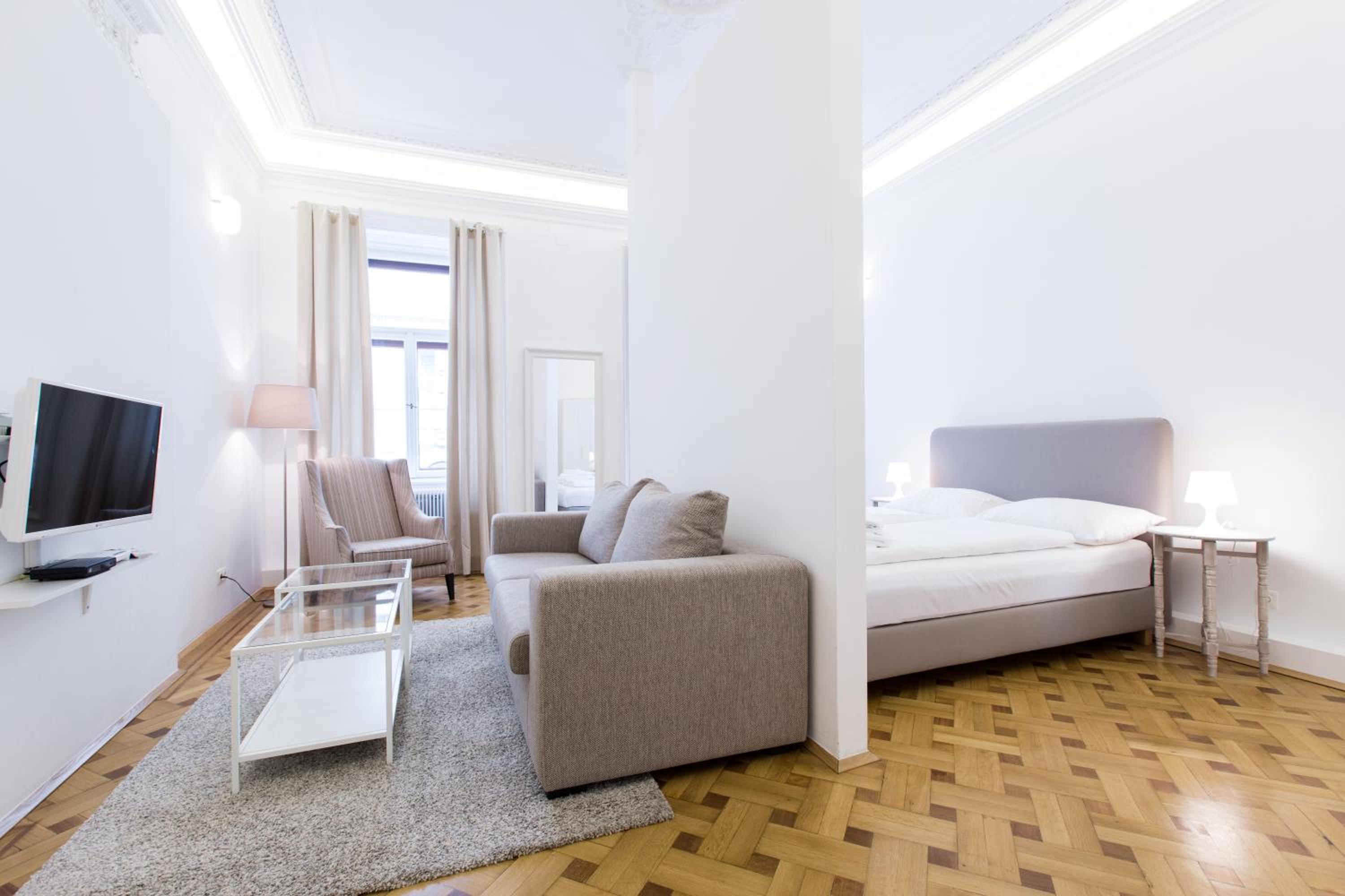 HeyMi Apartments in City Center