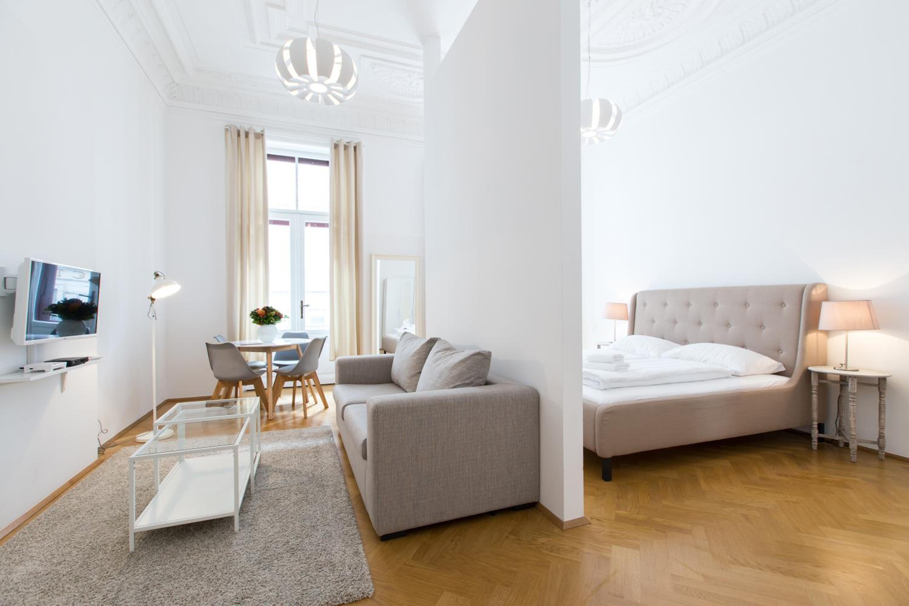 HeyMi Apartments in City Center