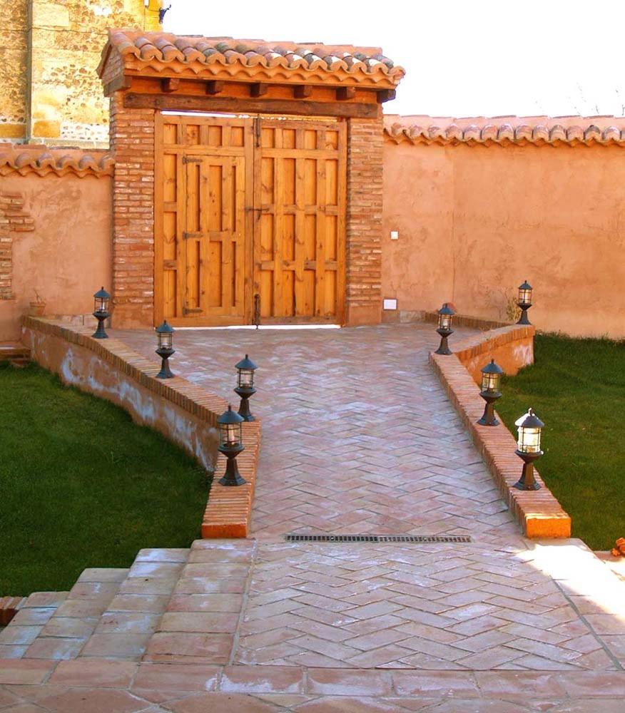 Casa de Barro view 4