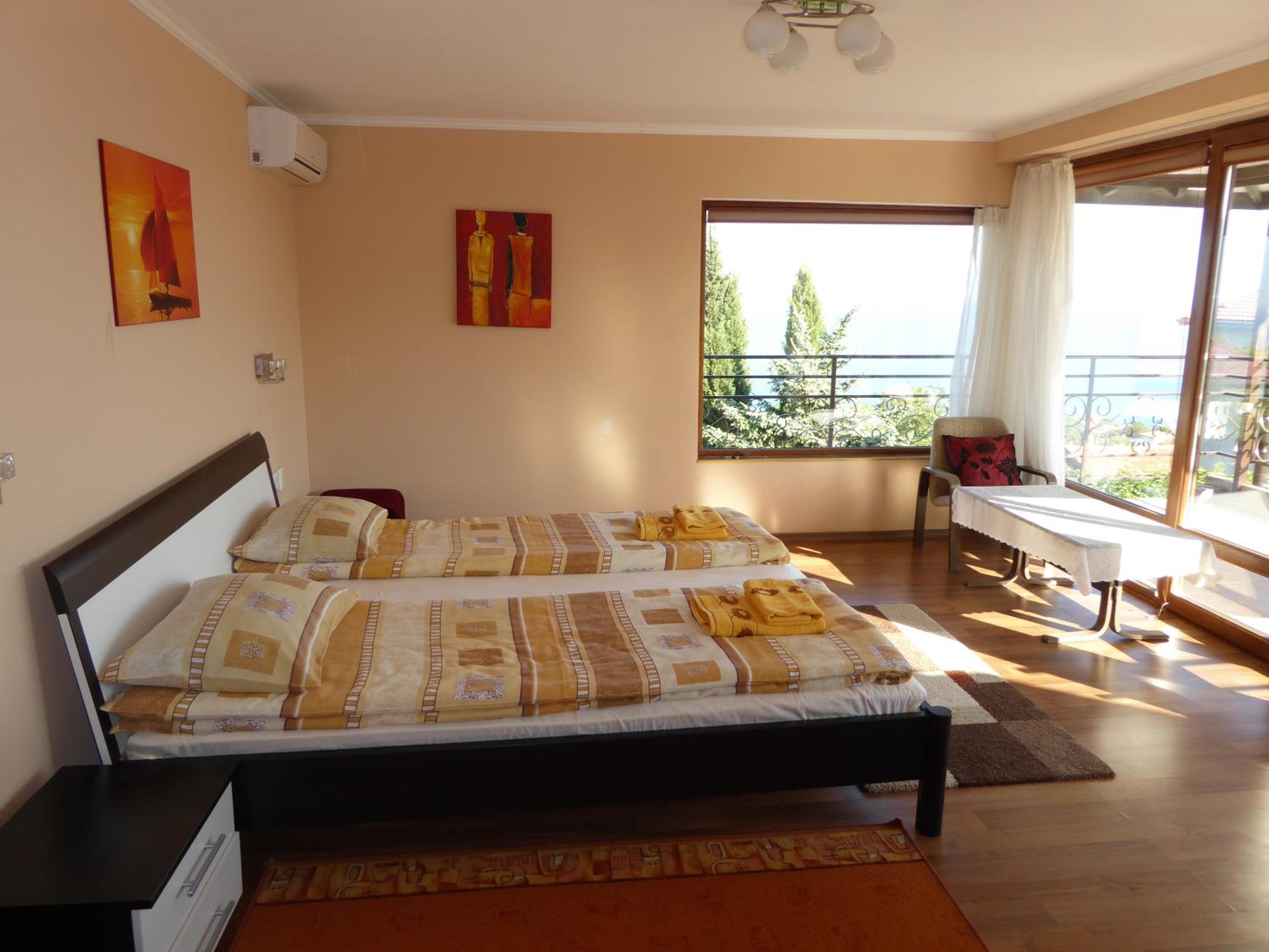 Villa Albena Bay View