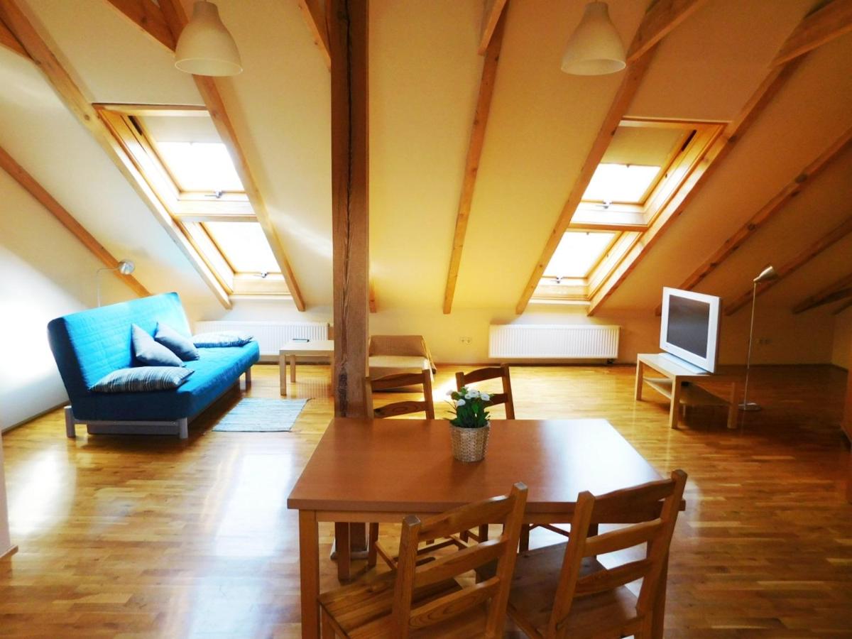 Strzegom Apartament-Pokoje view 2