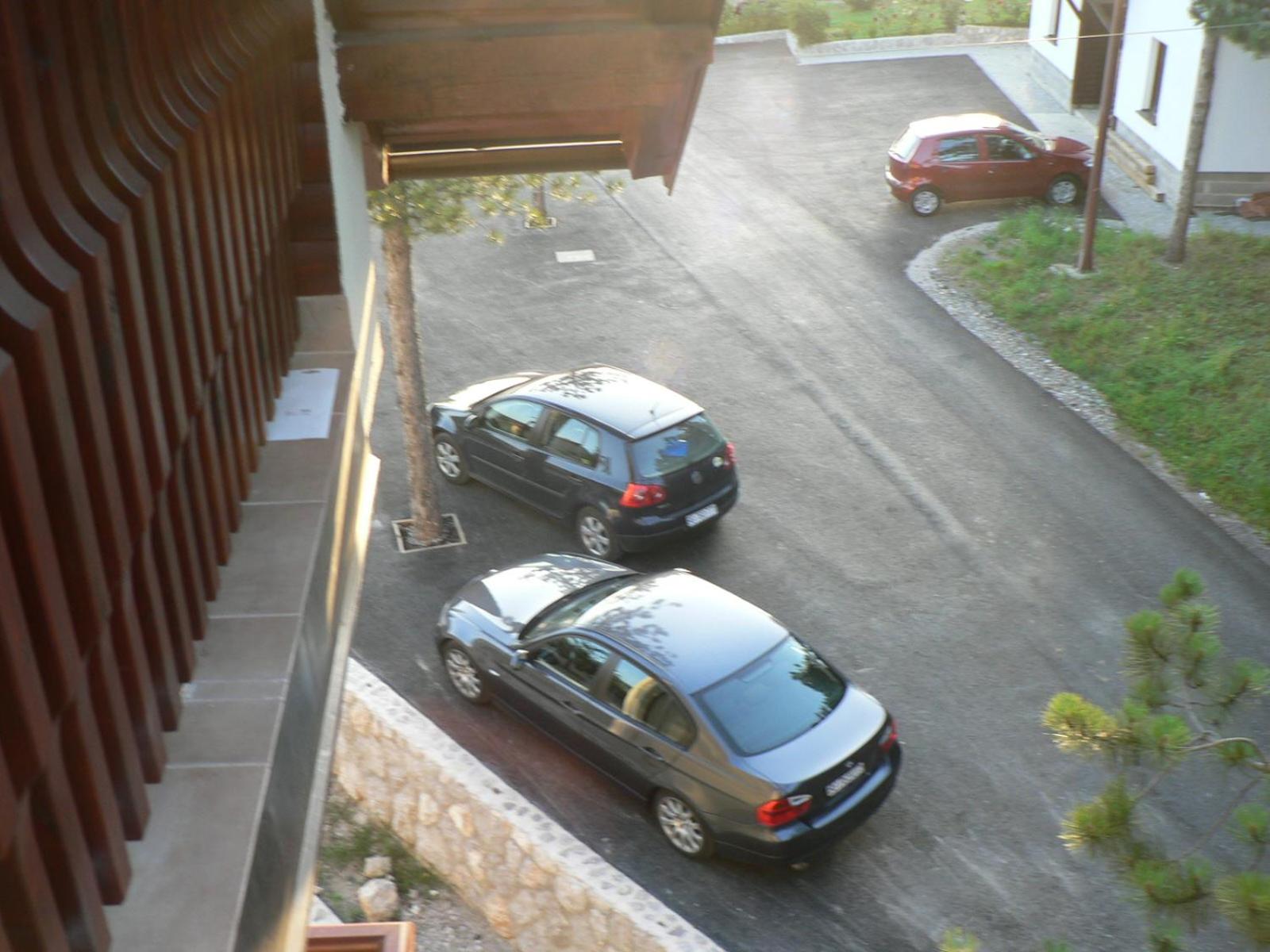 Apartman Sneznik view 3