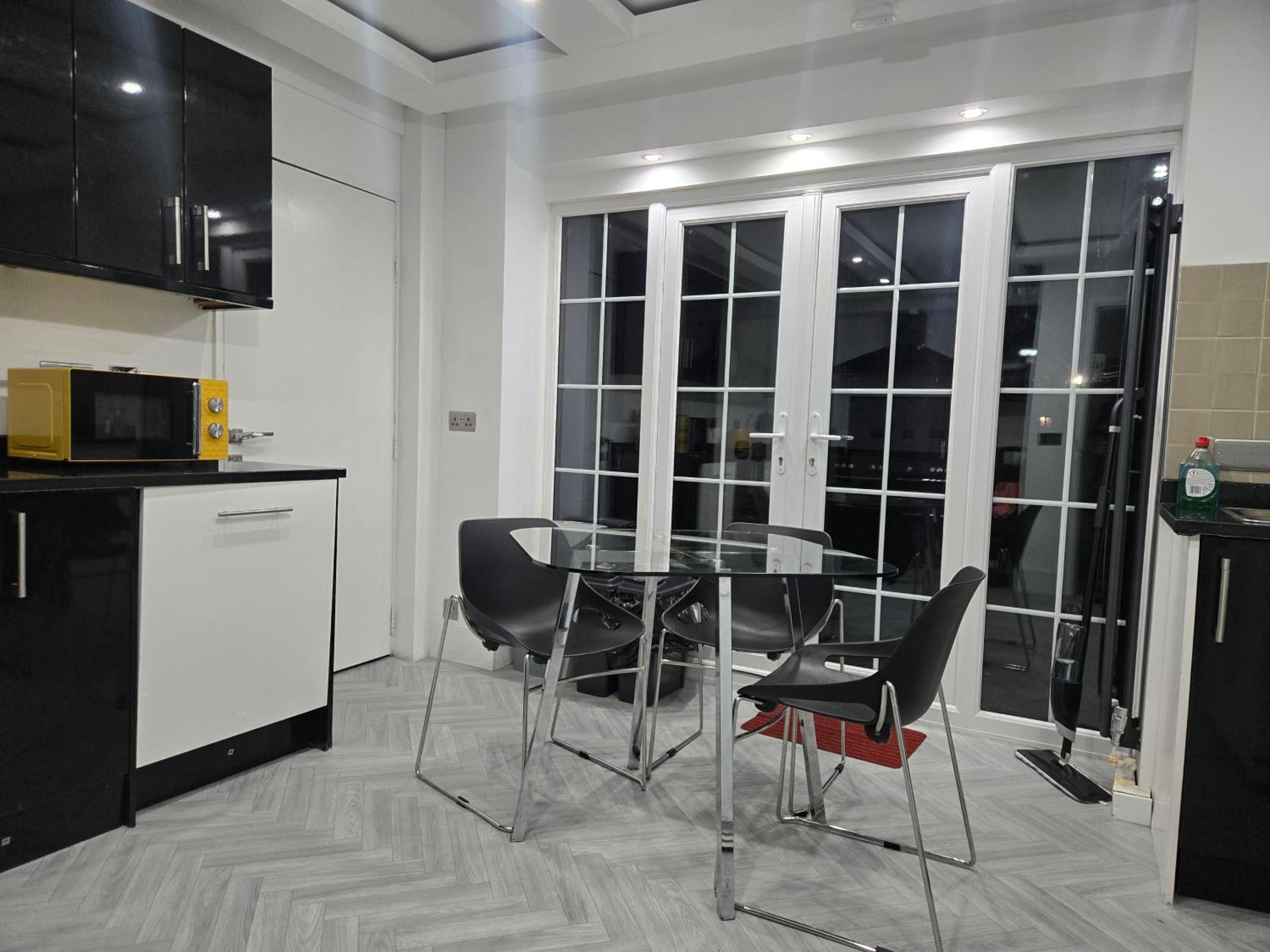Luxury Cottage Stay Rooms Free Wifi Old Trafford Manchester