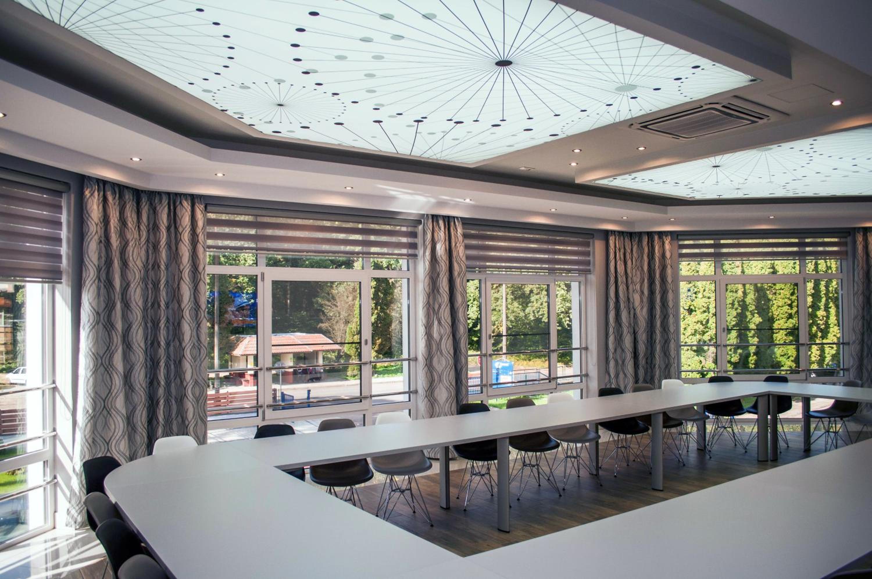 meeting & event spaces