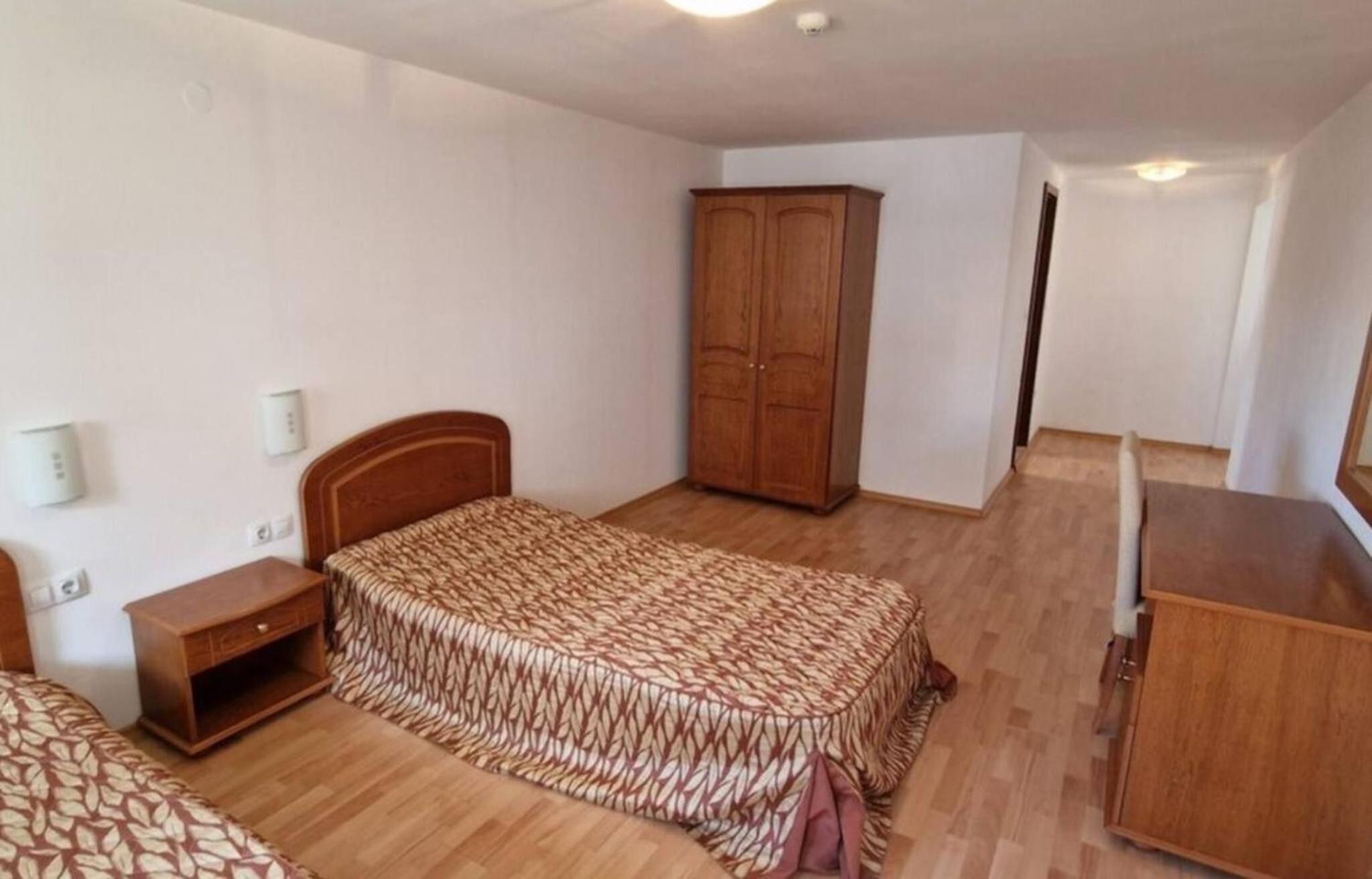 Penthouse Duplex Large 2 Bedroom MP1