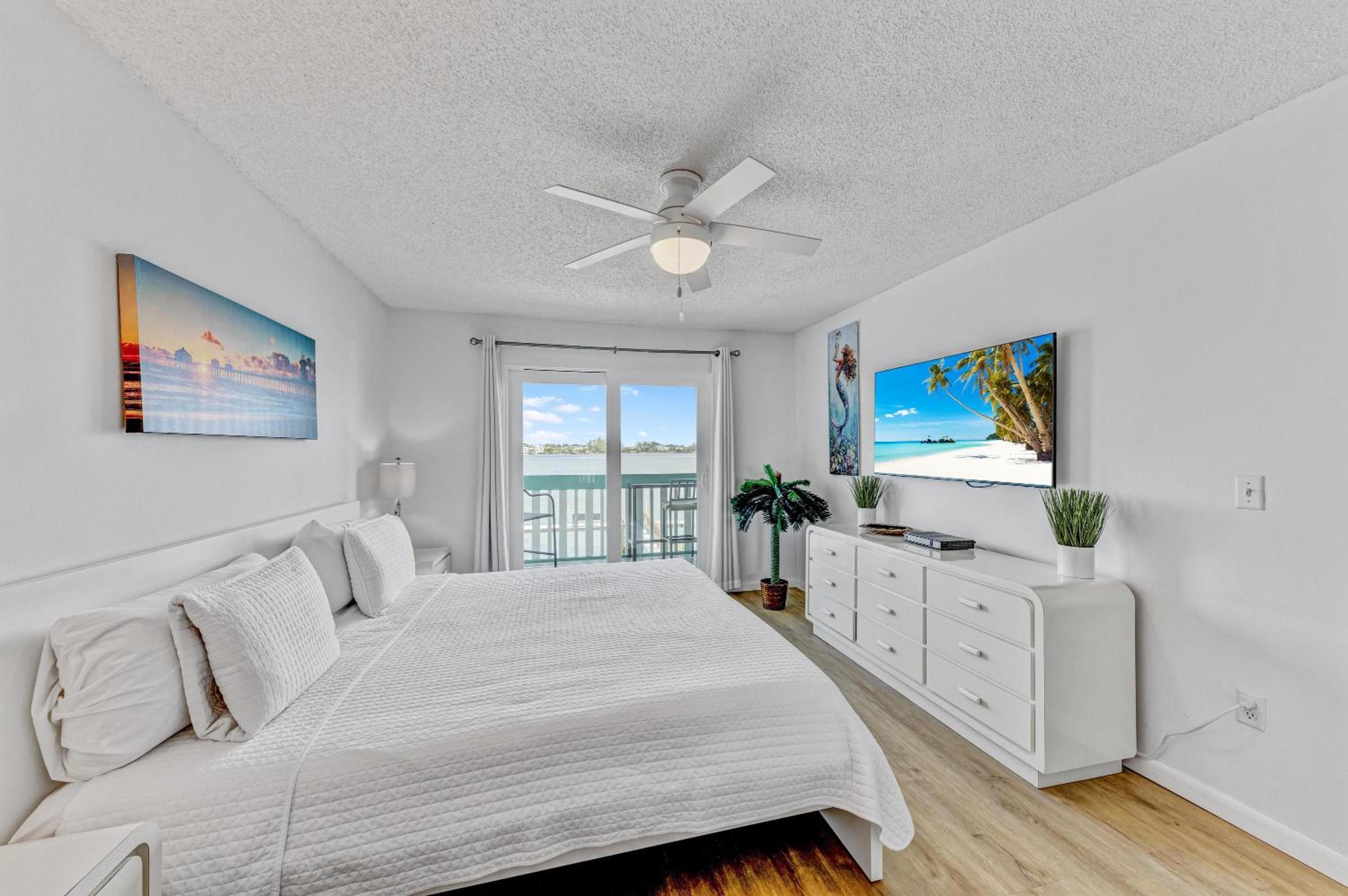 Gulf To Bay Island Oasis