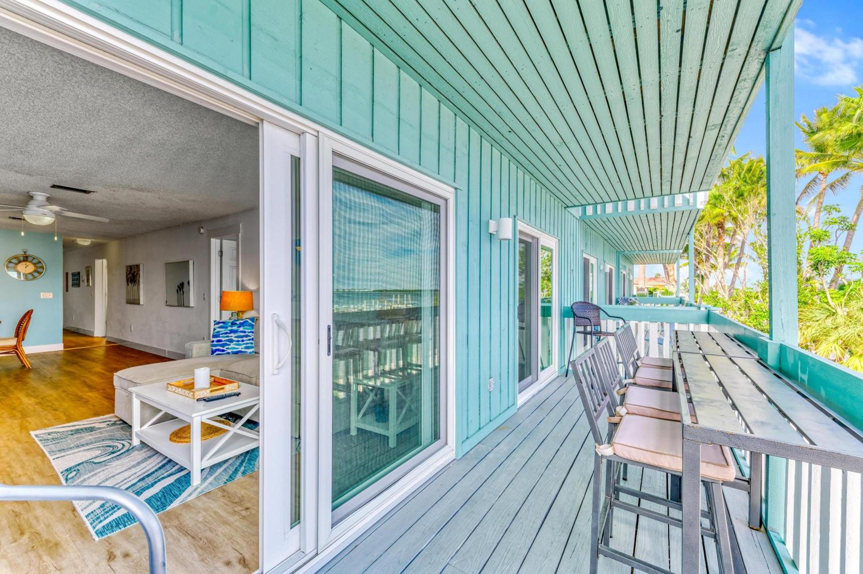 Gulf To Bay Island Oasis