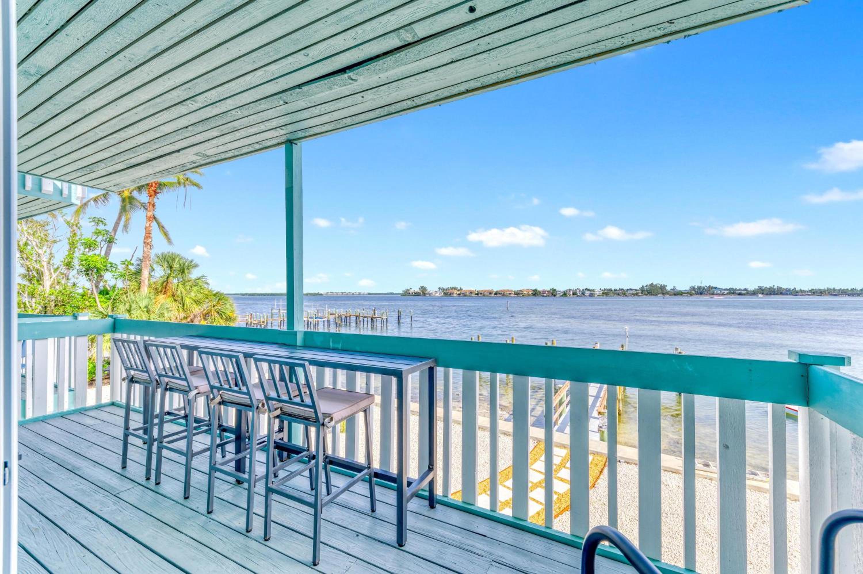 Gulf To Bay Island Oasis