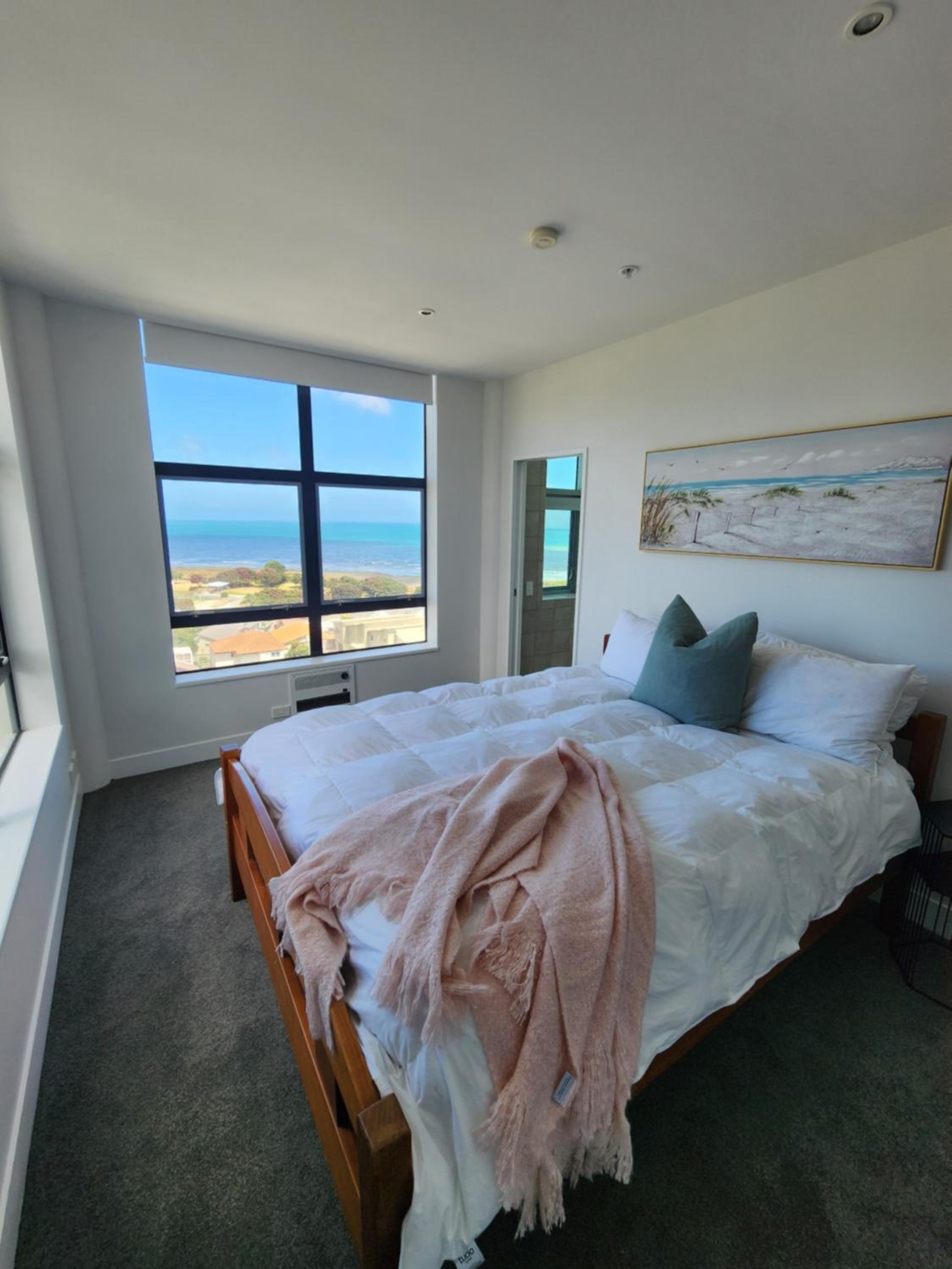 U Suites at The Links
