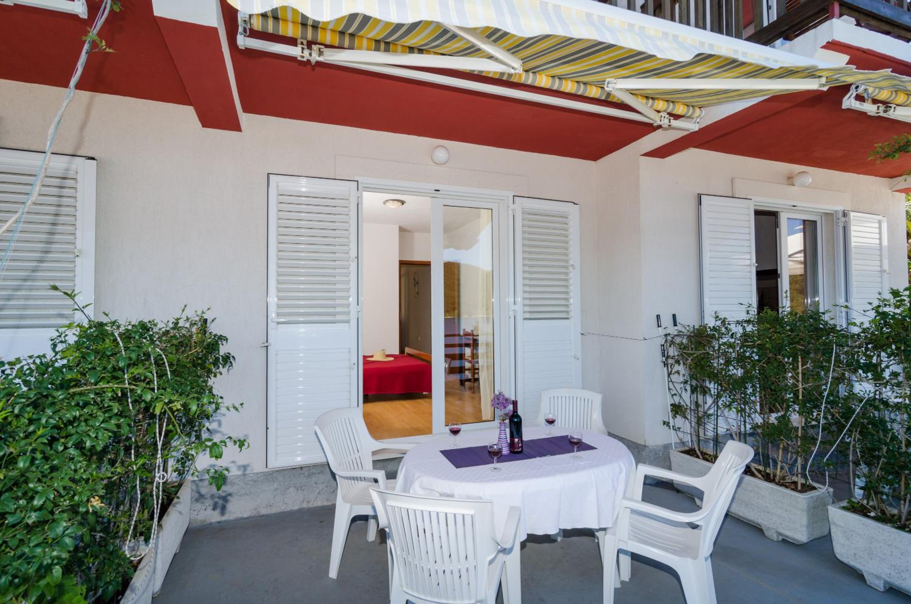 Apartments Matana Chano view 2