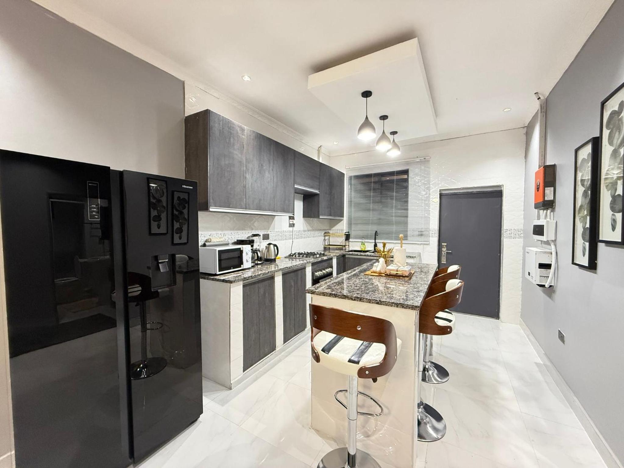 Stand alone Executive 2BR villa in Emerald Hill Estate Move In Ready All Comfort