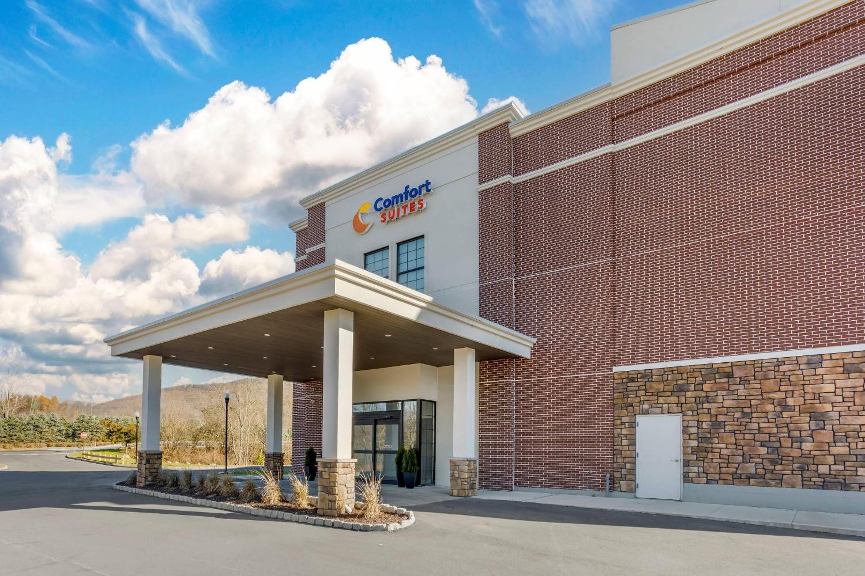 Comfort Suites Central Valley - Woodbury