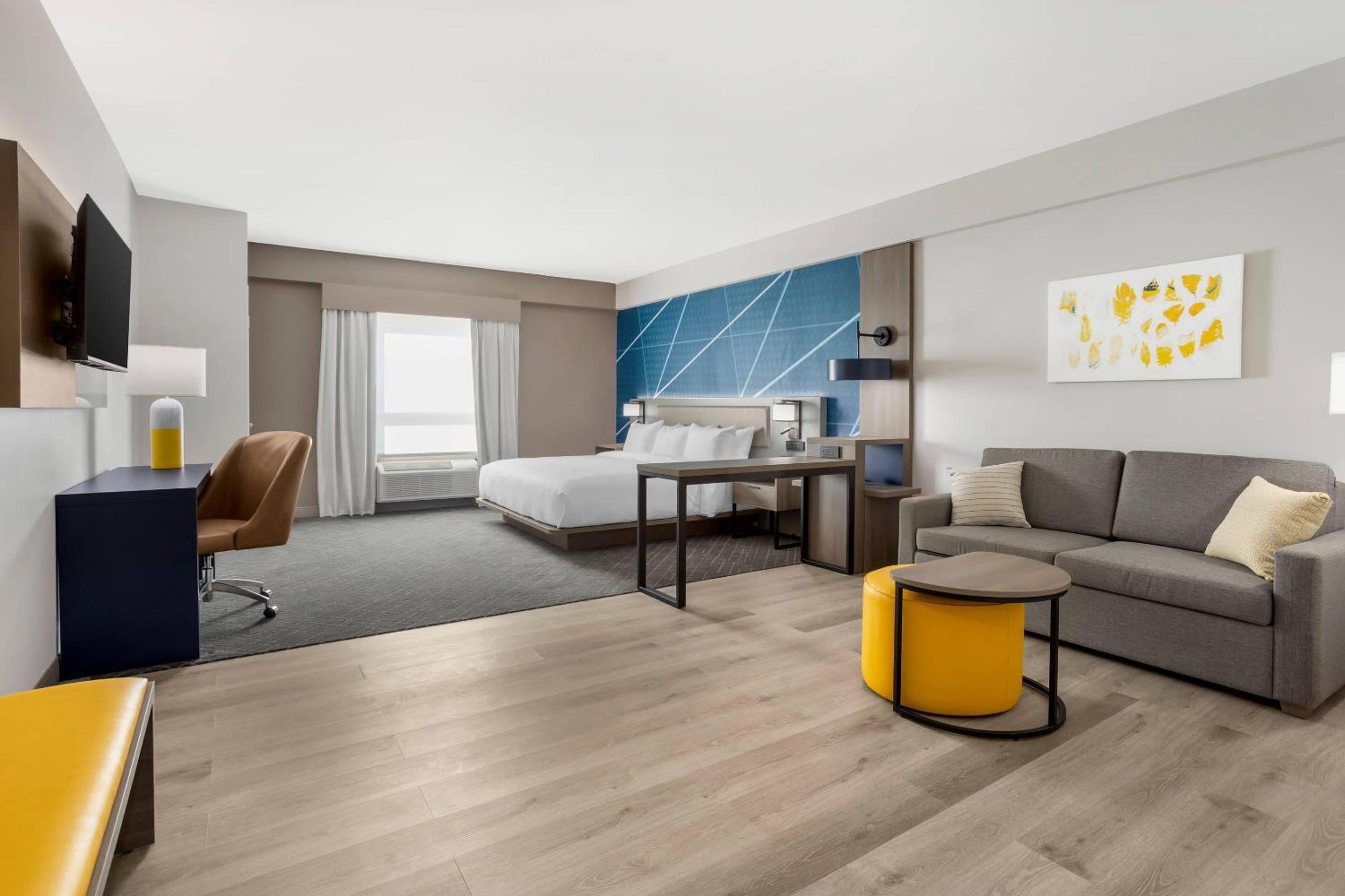 Comfort Suites Central Valley - Woodbury