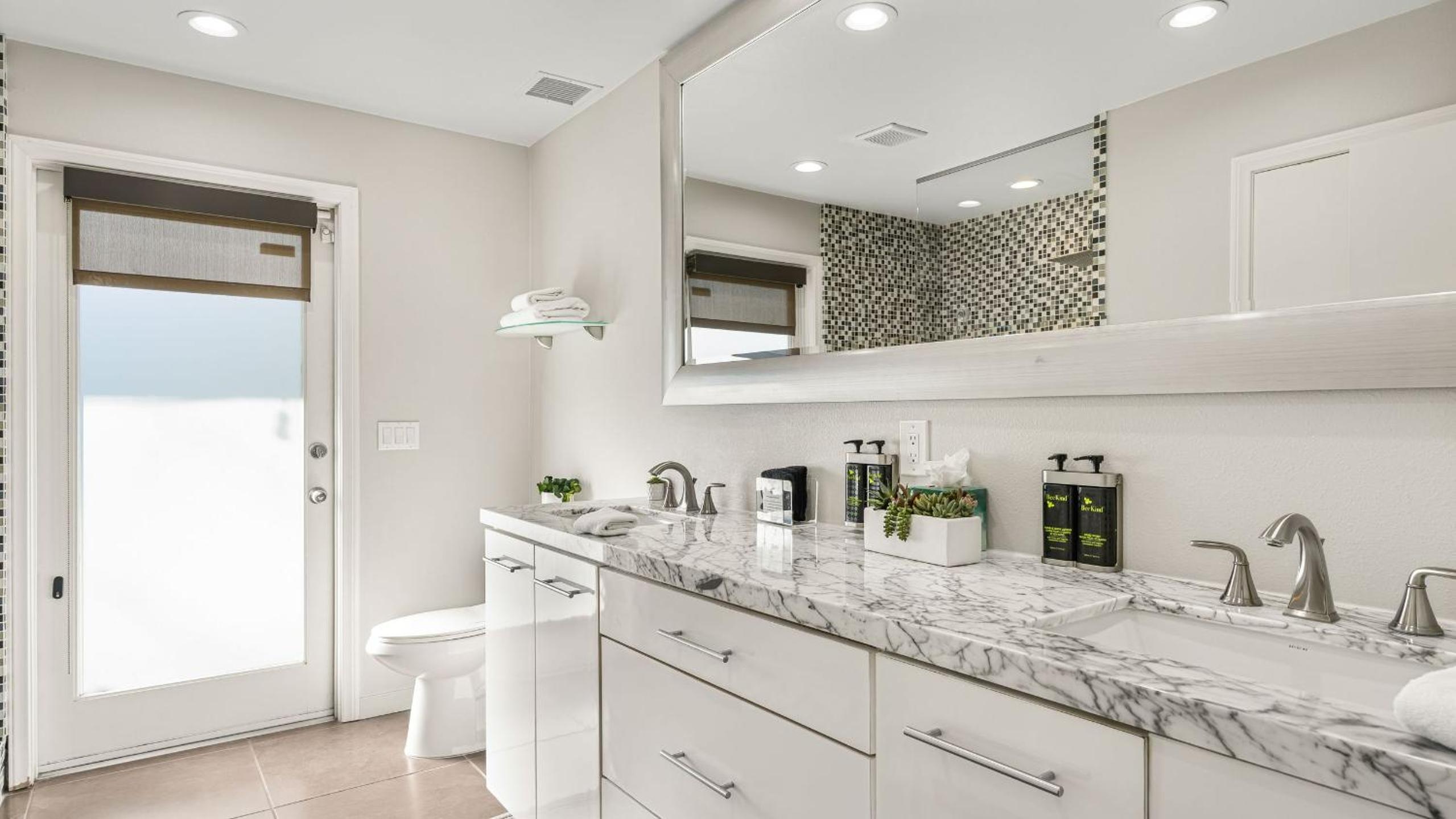 Vibrant Palm Springs Getaway w Pool BBQ Modern Design Taylor House by AvantStay