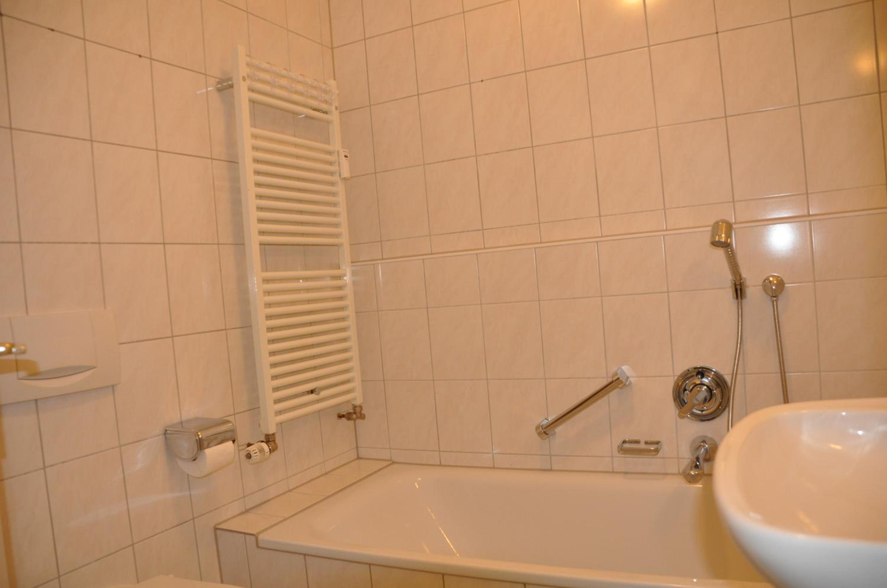 Photo 44