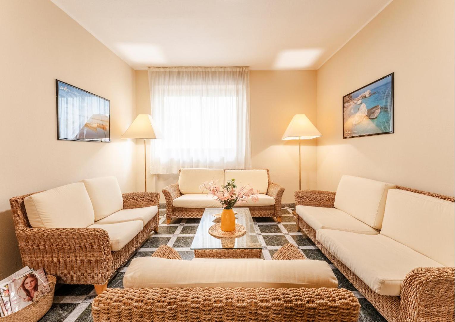 Rina Sea Apartments