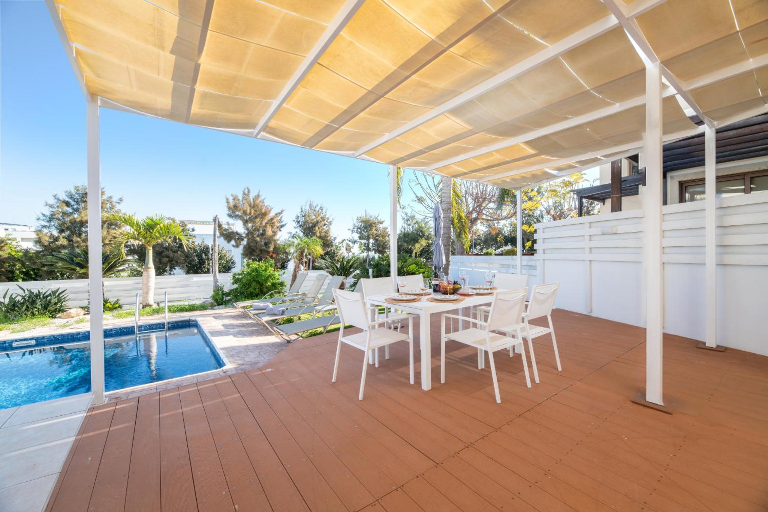 Blue Horizon Villa