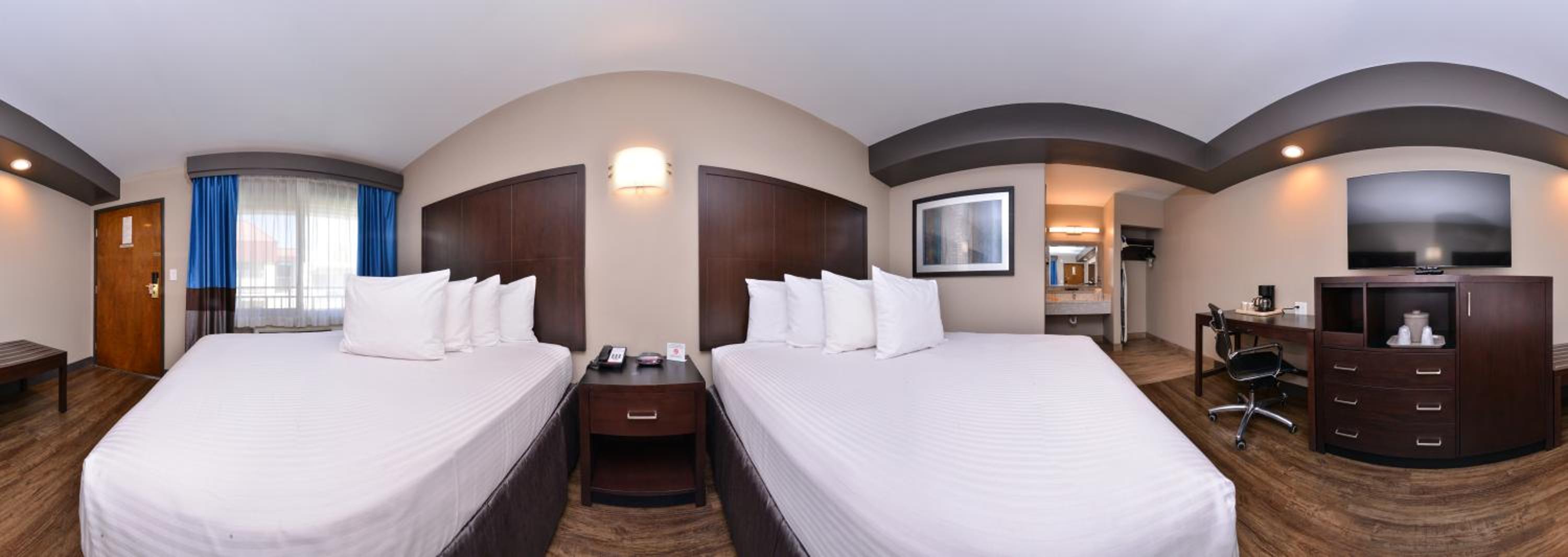 Tarzana Inn - Property Image 11