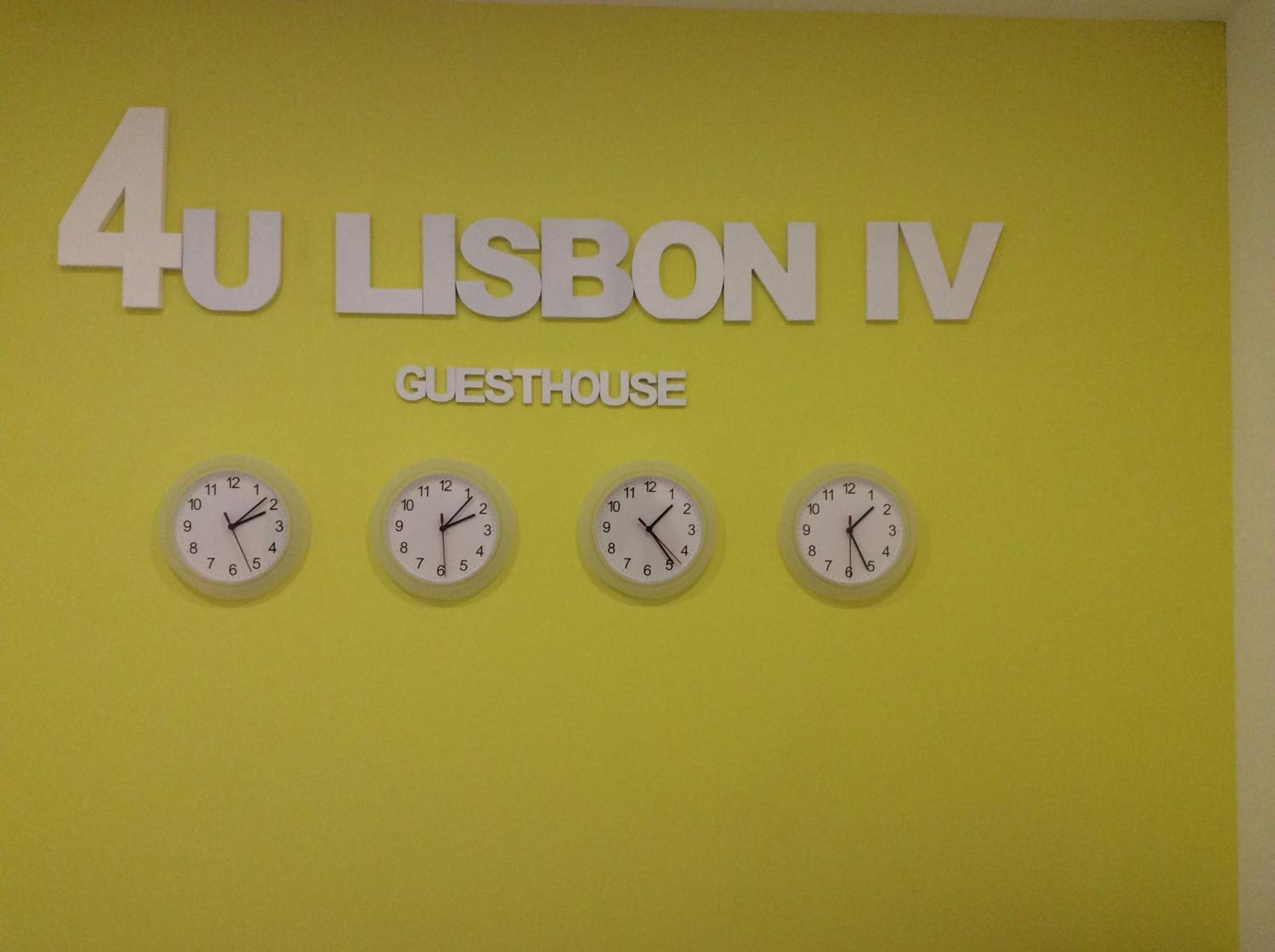 4U Lisbon IV Guesthouse Airport view 3