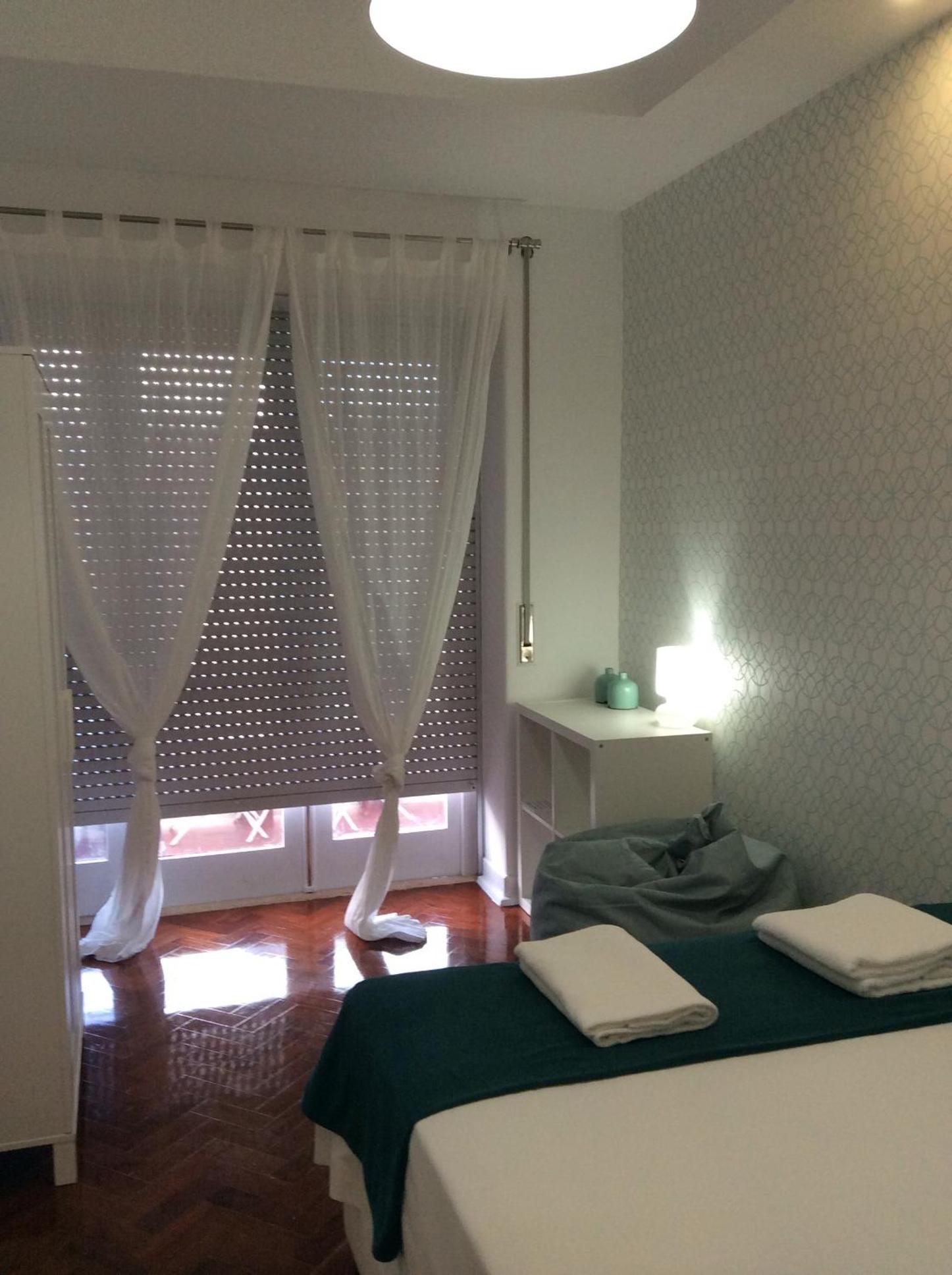 4U Lisbon IV Guesthouse Airport 3