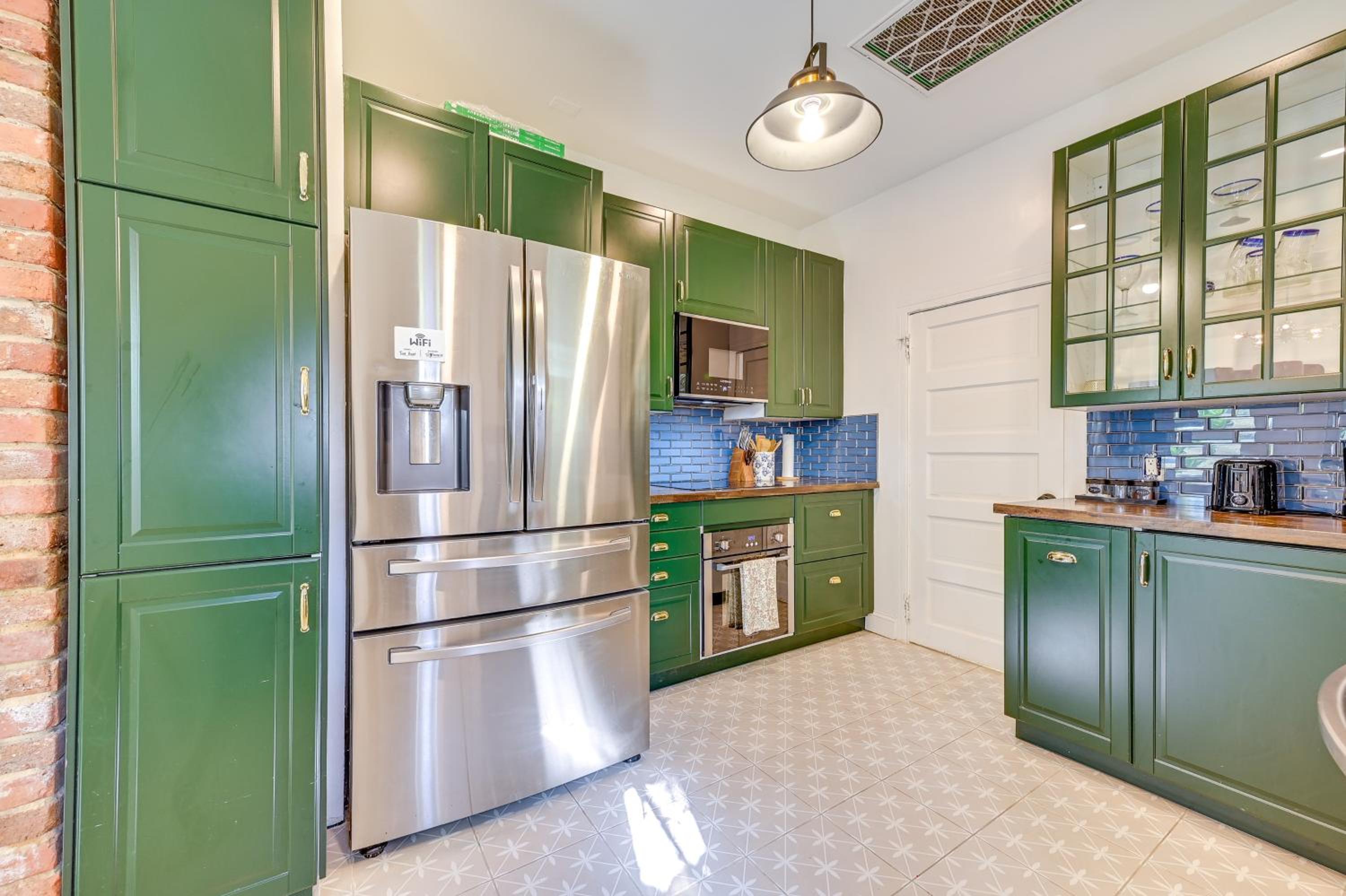 Vintage Home with Easy Downtown Tampa Access