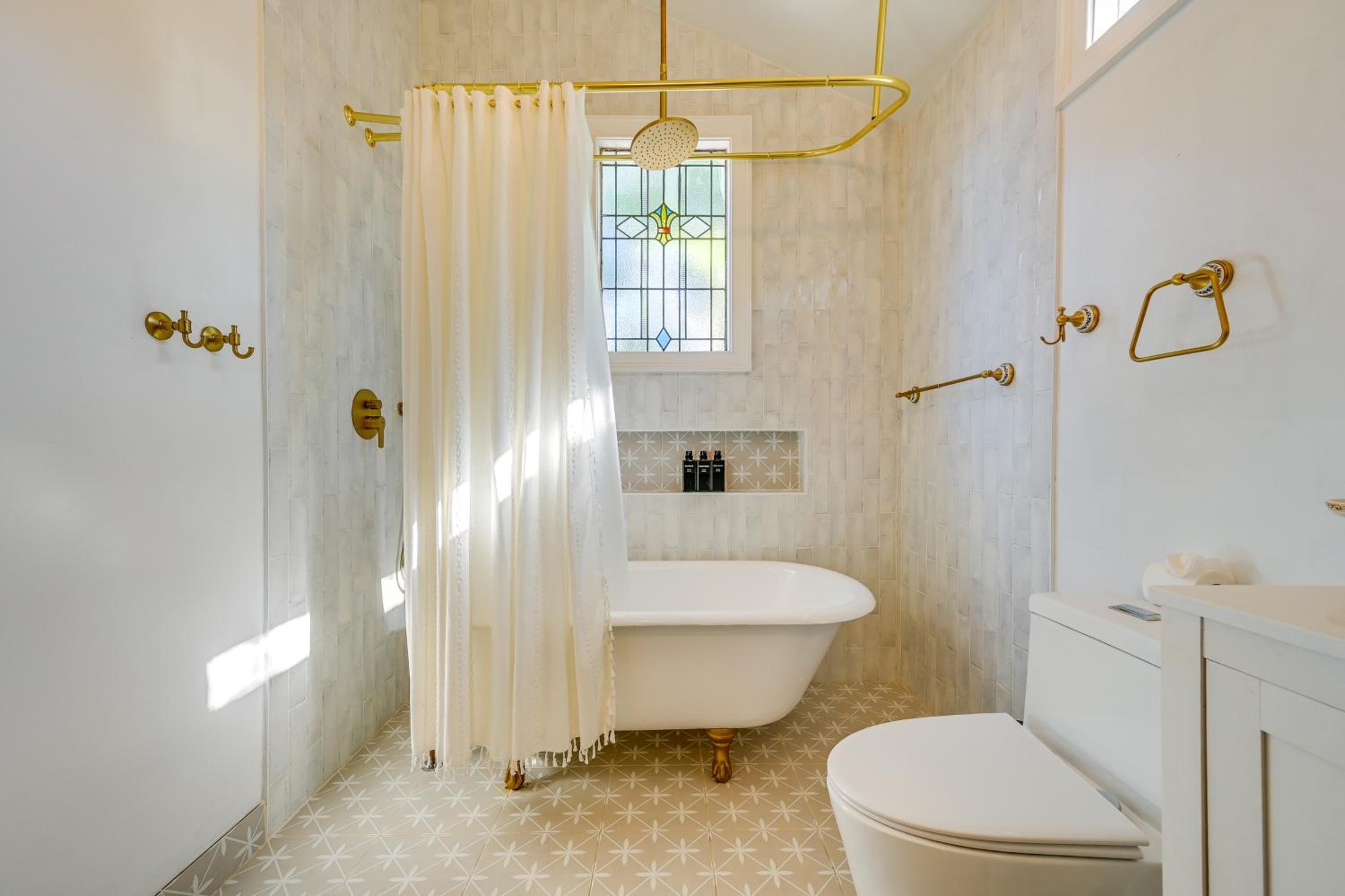 Vintage Home with Easy Downtown Tampa Access