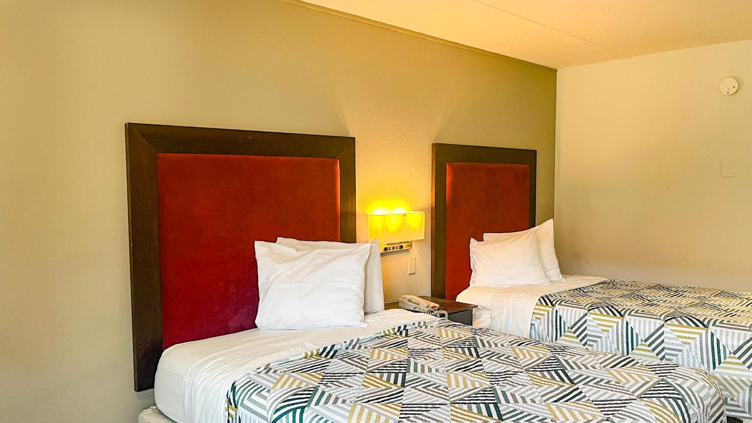 Studio 6 Suites Dallas TX - Loop 12 West
