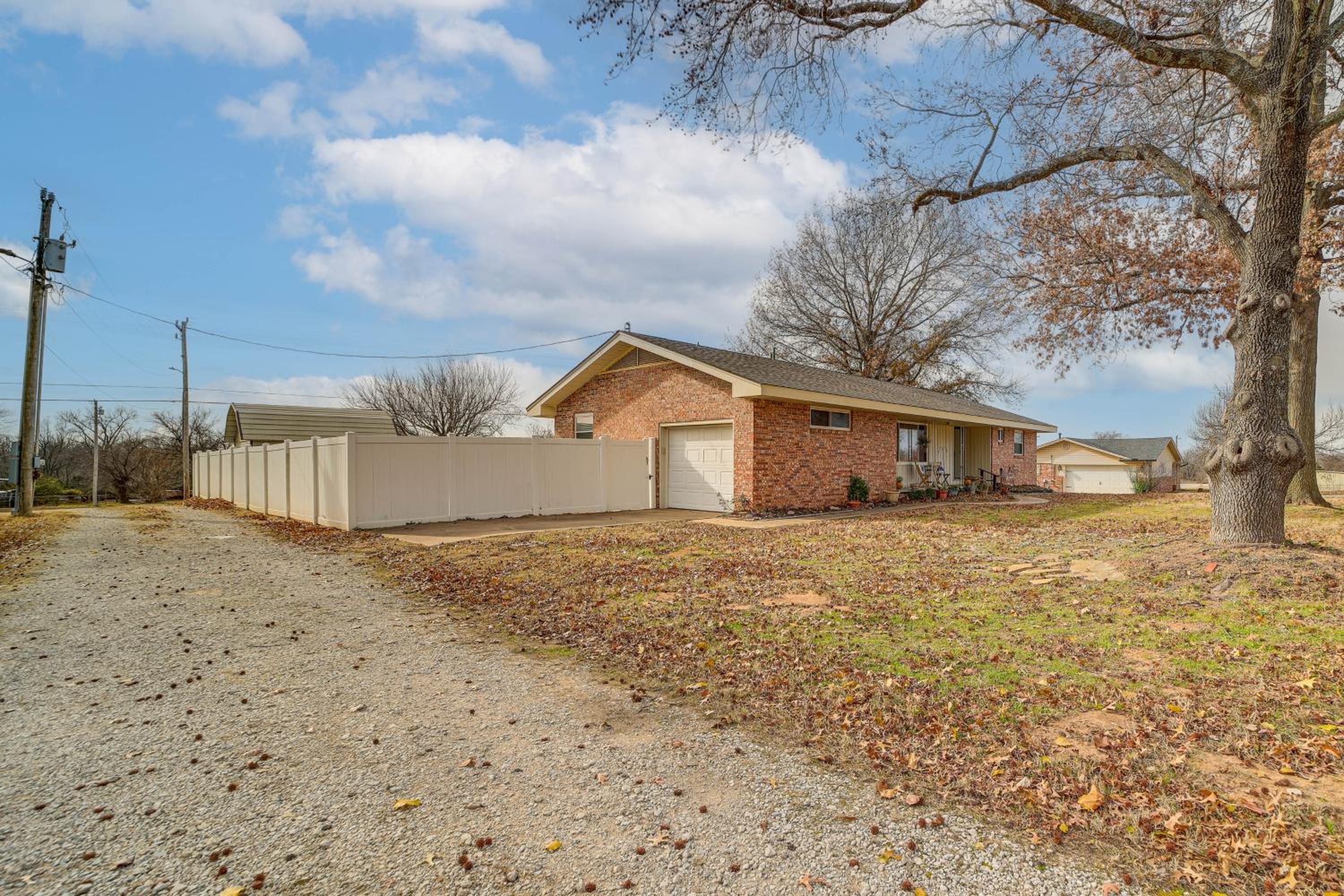 Close to Route 66! Bristow Home with Spacious Yard