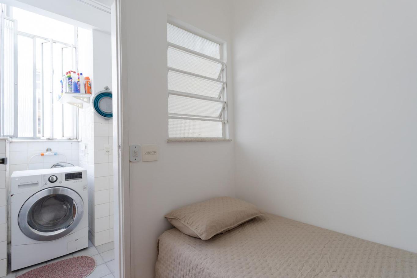 Apartamento com Garagem a 400m da Praia de Ipanema