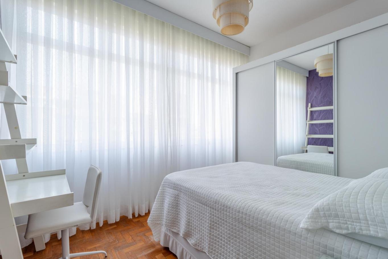 Apartamento com Garagem a 400m da Praia de Ipanema
