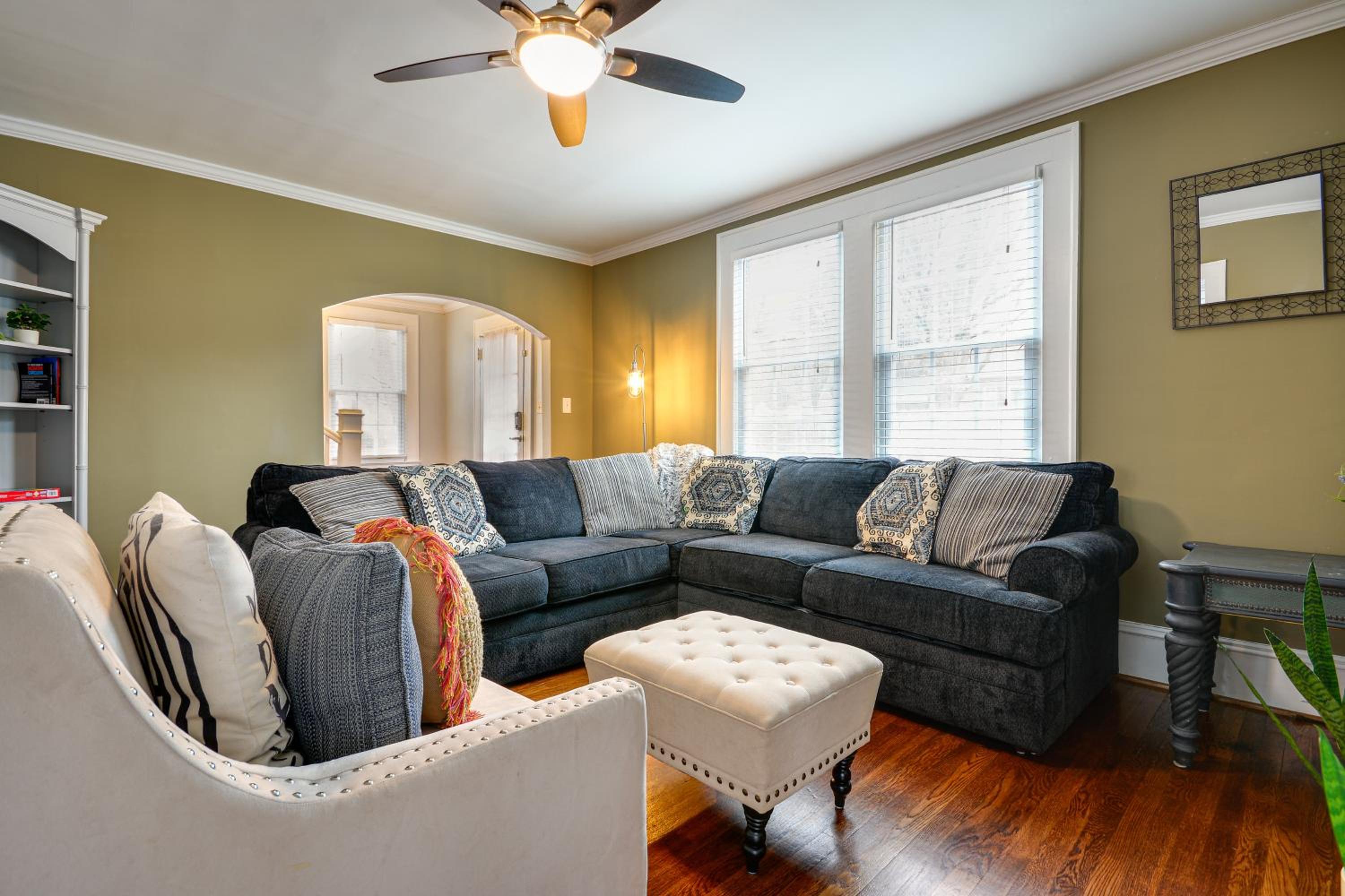 Great for Travel Nurses! Winston-Salem Gem with Yard