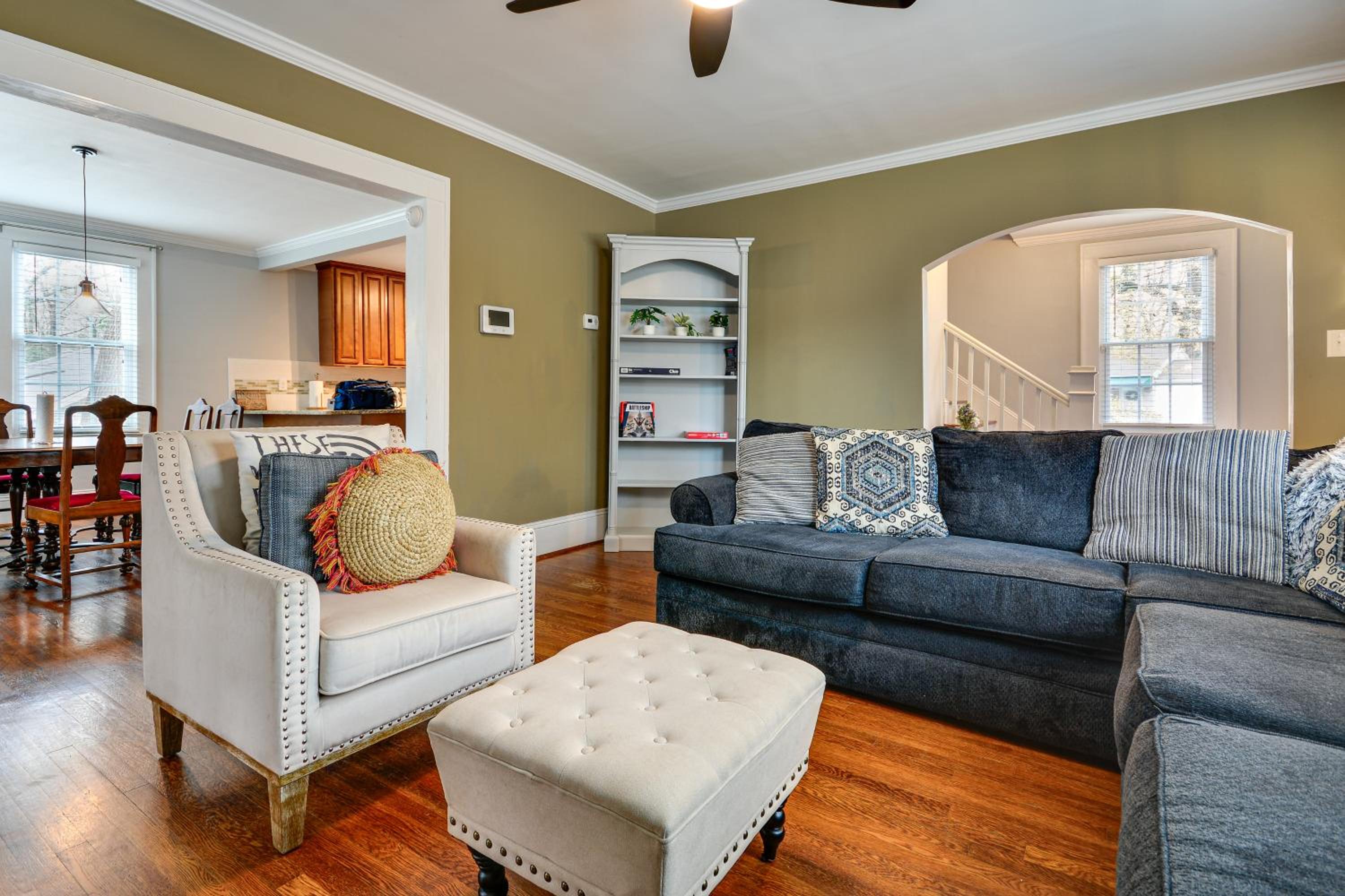 Great for Travel Nurses! Winston-Salem Gem with Yard