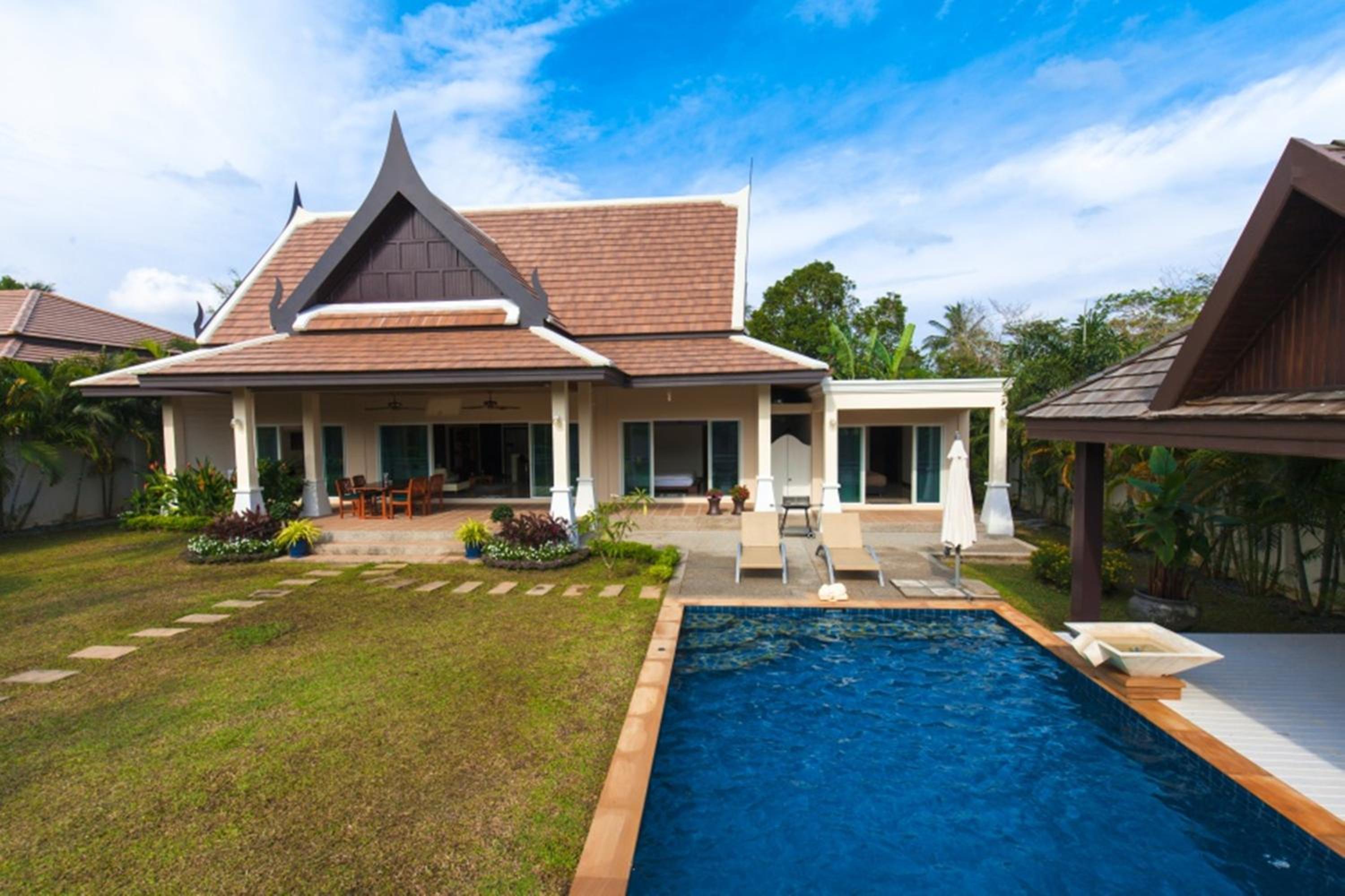 Noksawan Villa by G Estate
