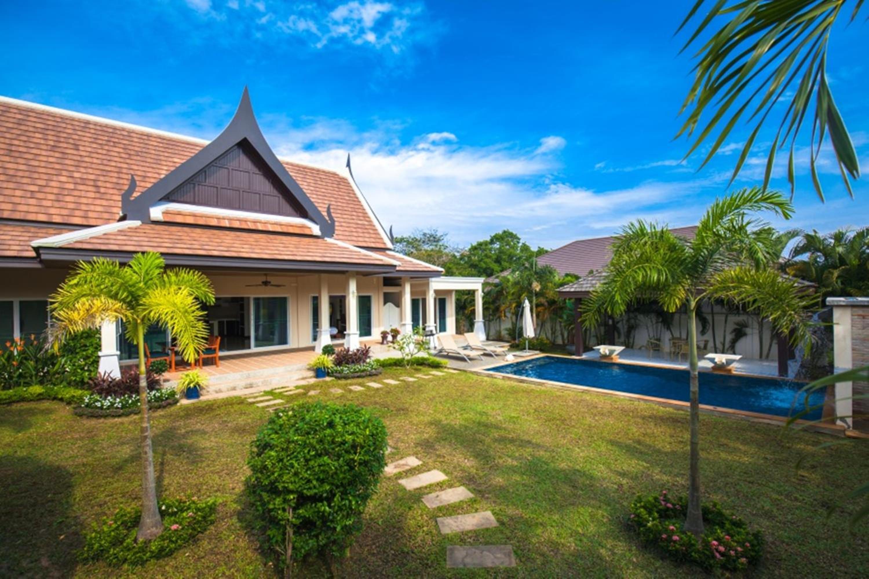 Noksawan Villa by G Estate