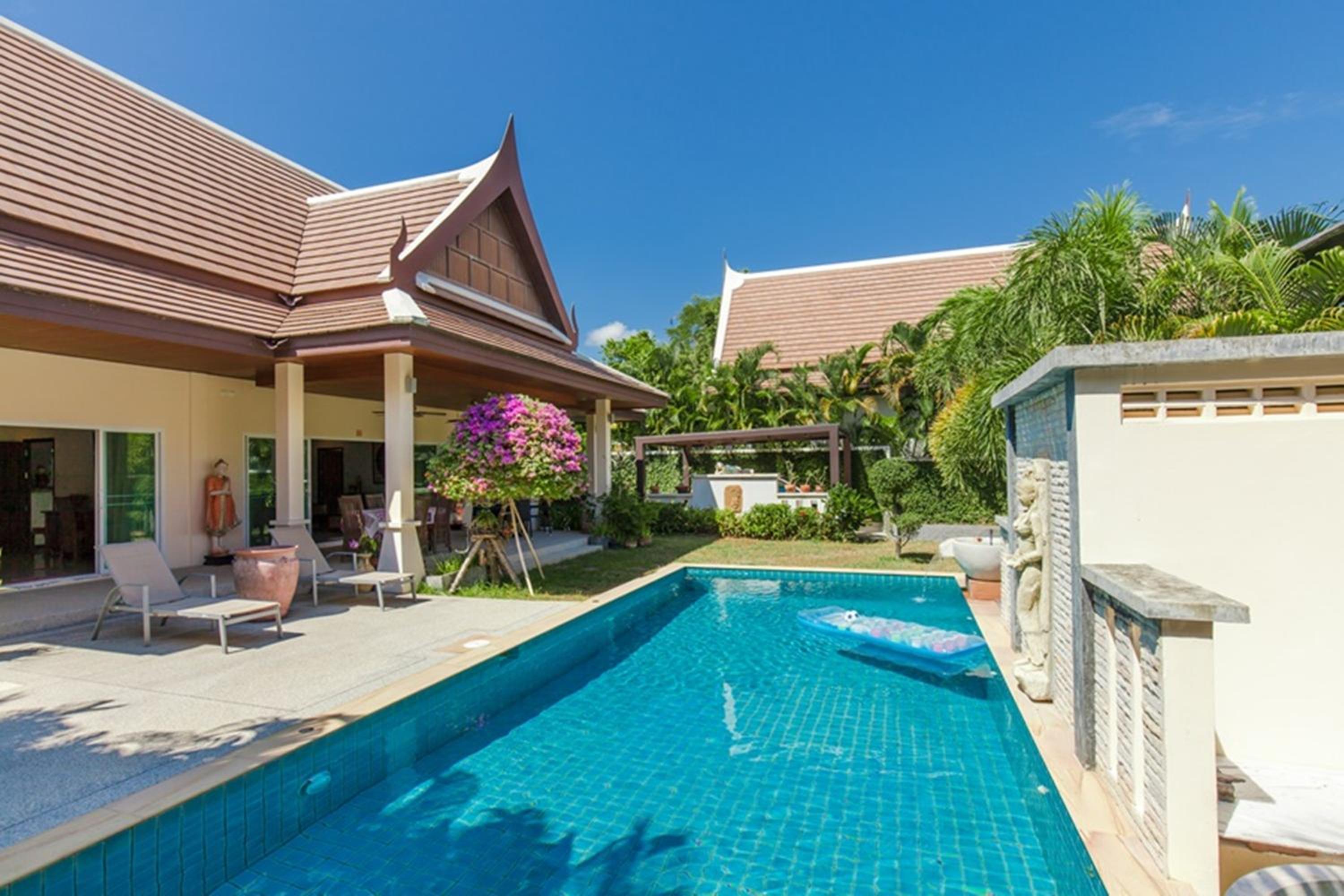 Corton Villa by G Estate